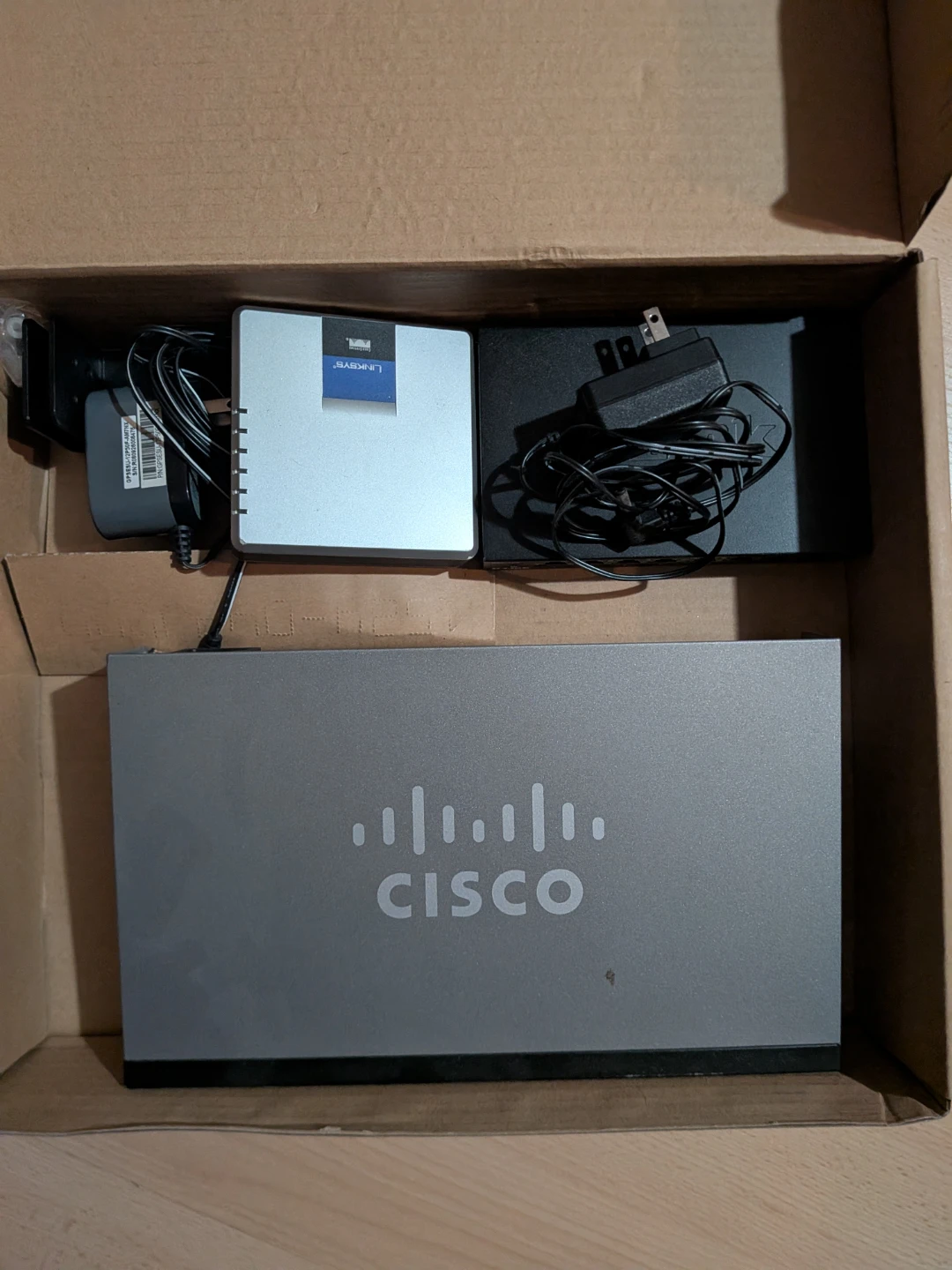 Cisco SG100-16, D-Link DES-108, and Linksys Switch Bundle - photo 2