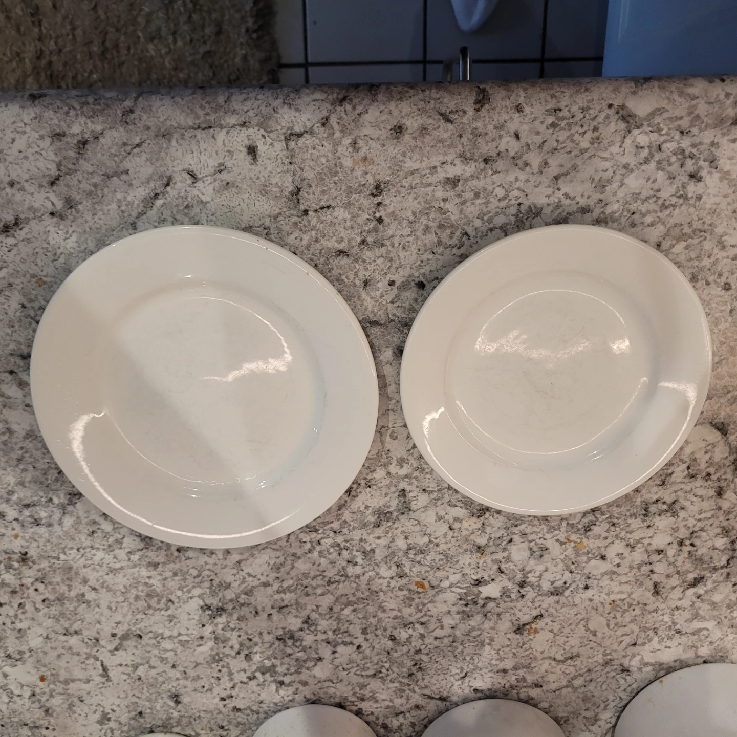 Set of 30 white ceramic dinnerware - photo 2
