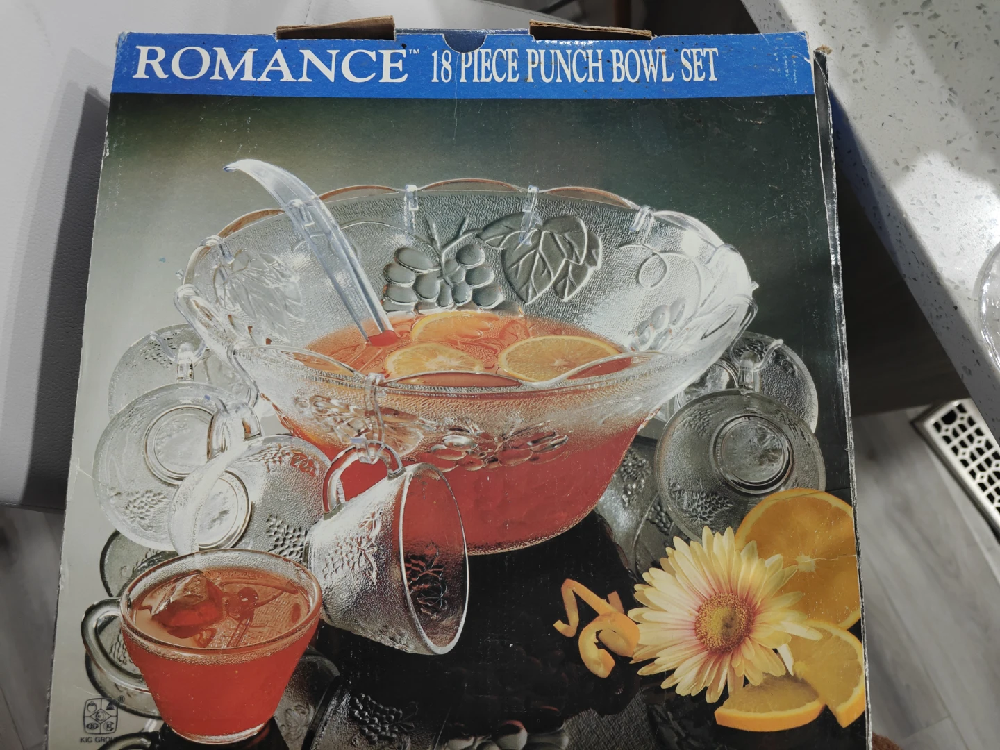 Romance 18 Piece Punch Bowl Set