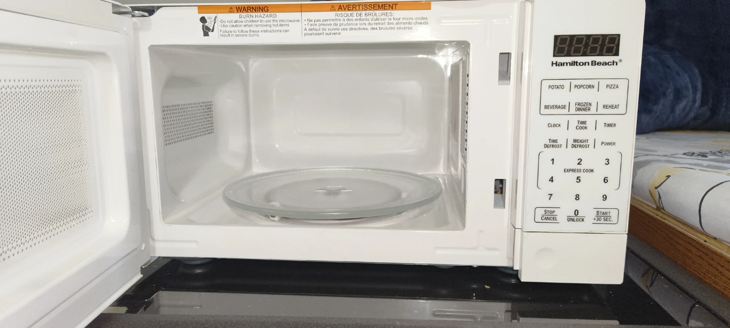 Hamilton Beach Microwave