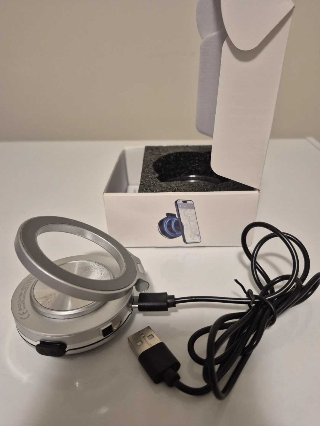 C1 Vacuum Suction Phone Holder 🏈 - photo 2