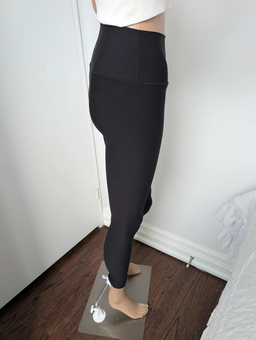 Old Navy Active High-Rise Leggings - Black - Size S - photo 2