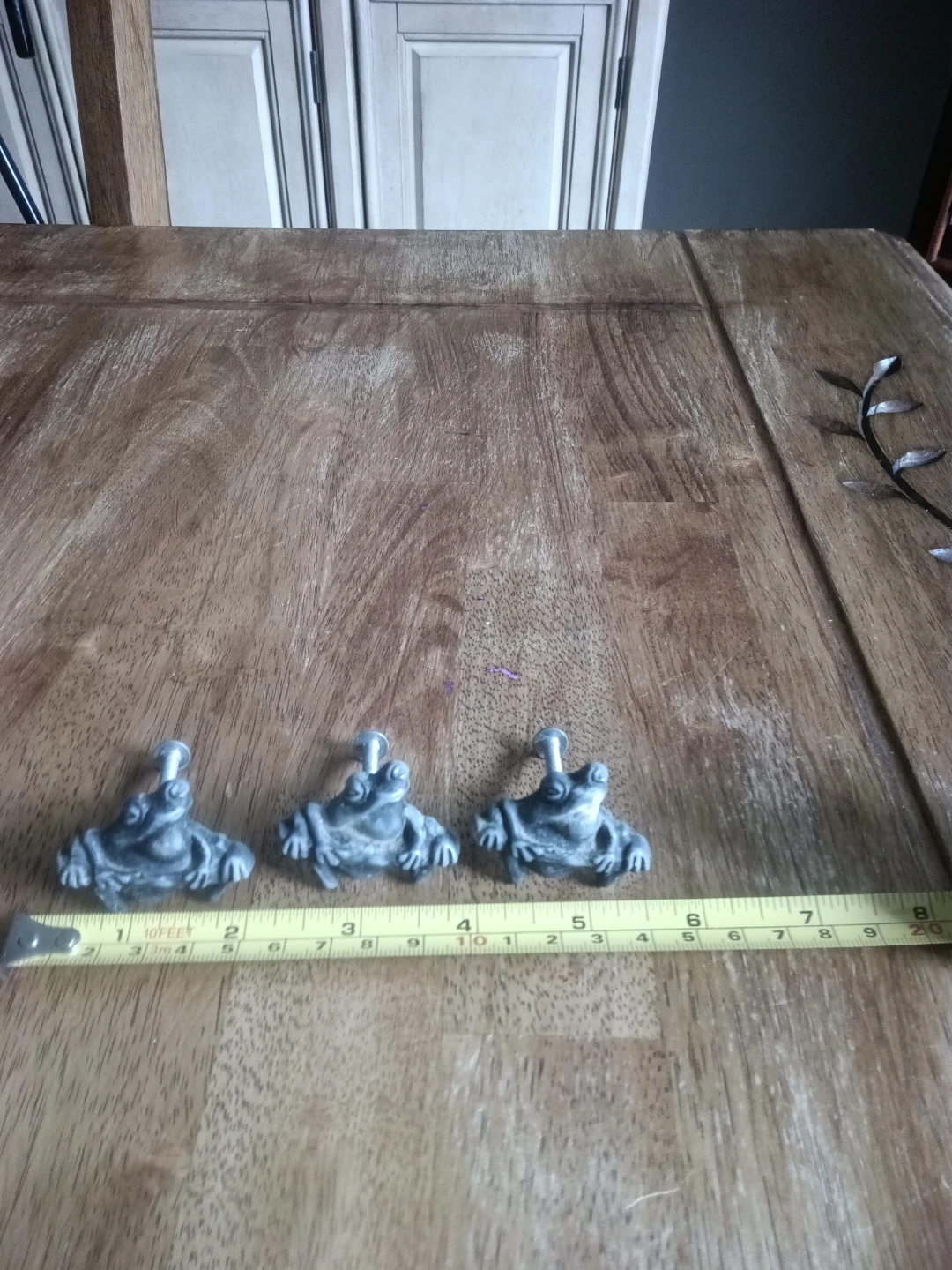 🏈Set of 3 Metal Frog Cabinet Knobs