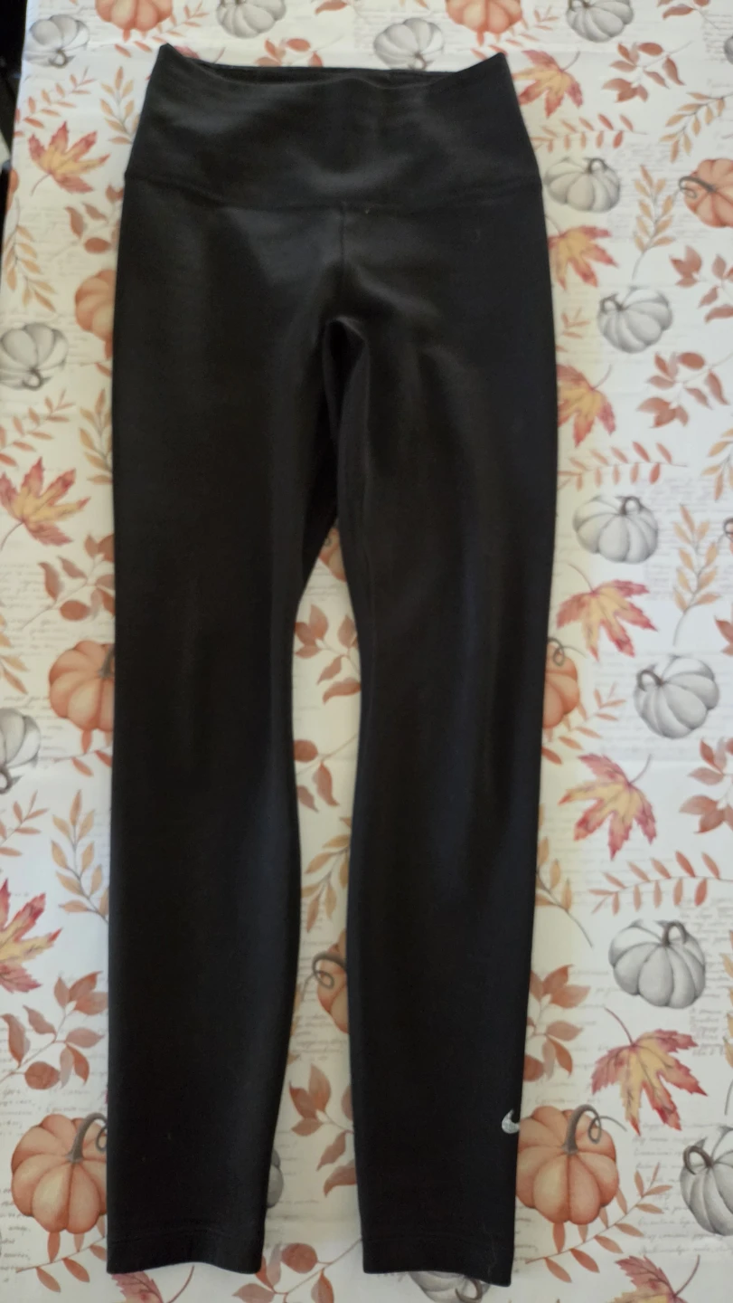 Nike Therma-Fit Leggings - Black - Small