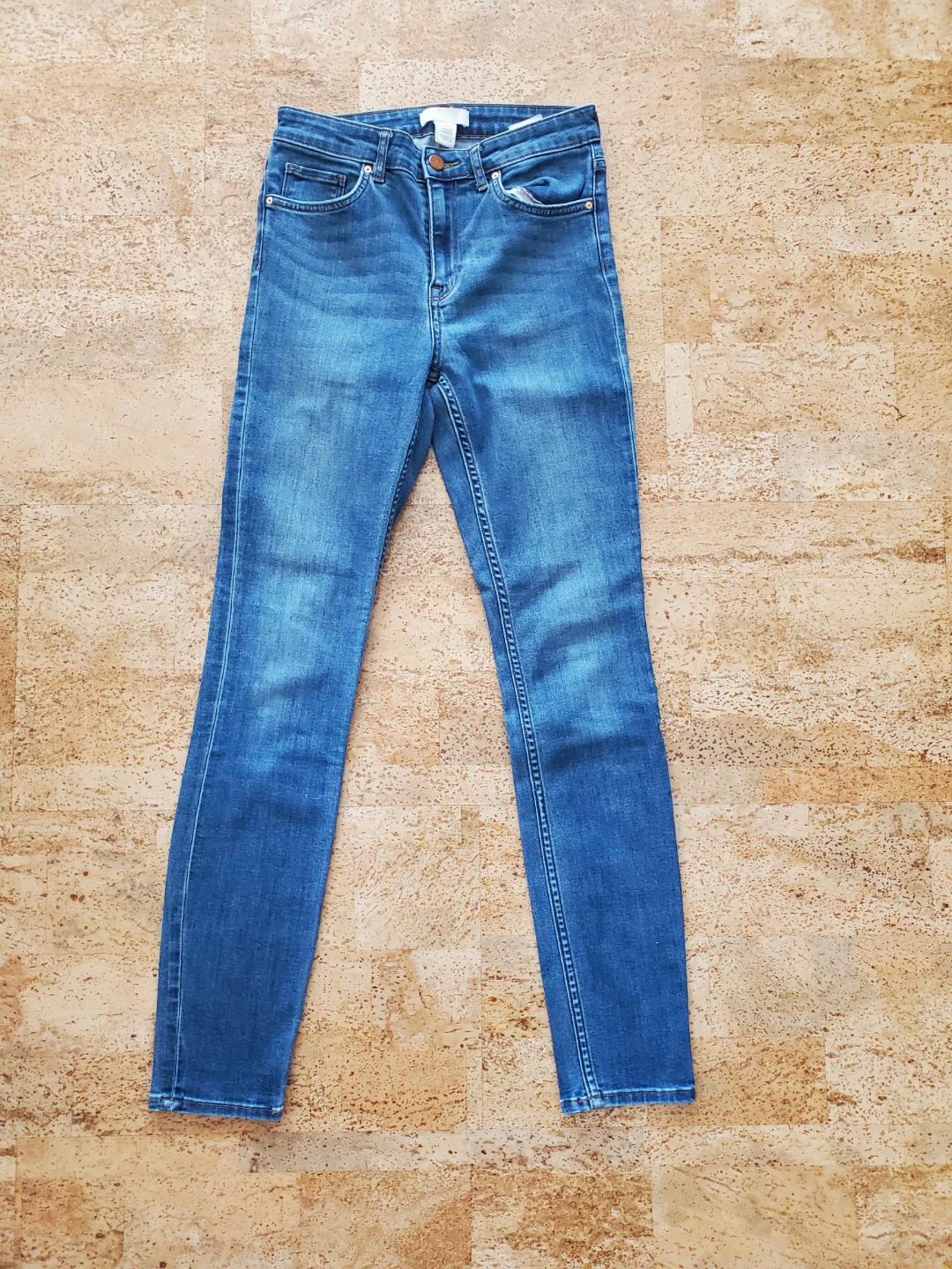 H&M blue denim jeans - photo 2