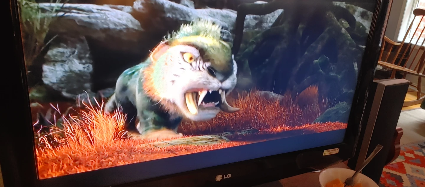 LG 32-inch LED Television - photo 2