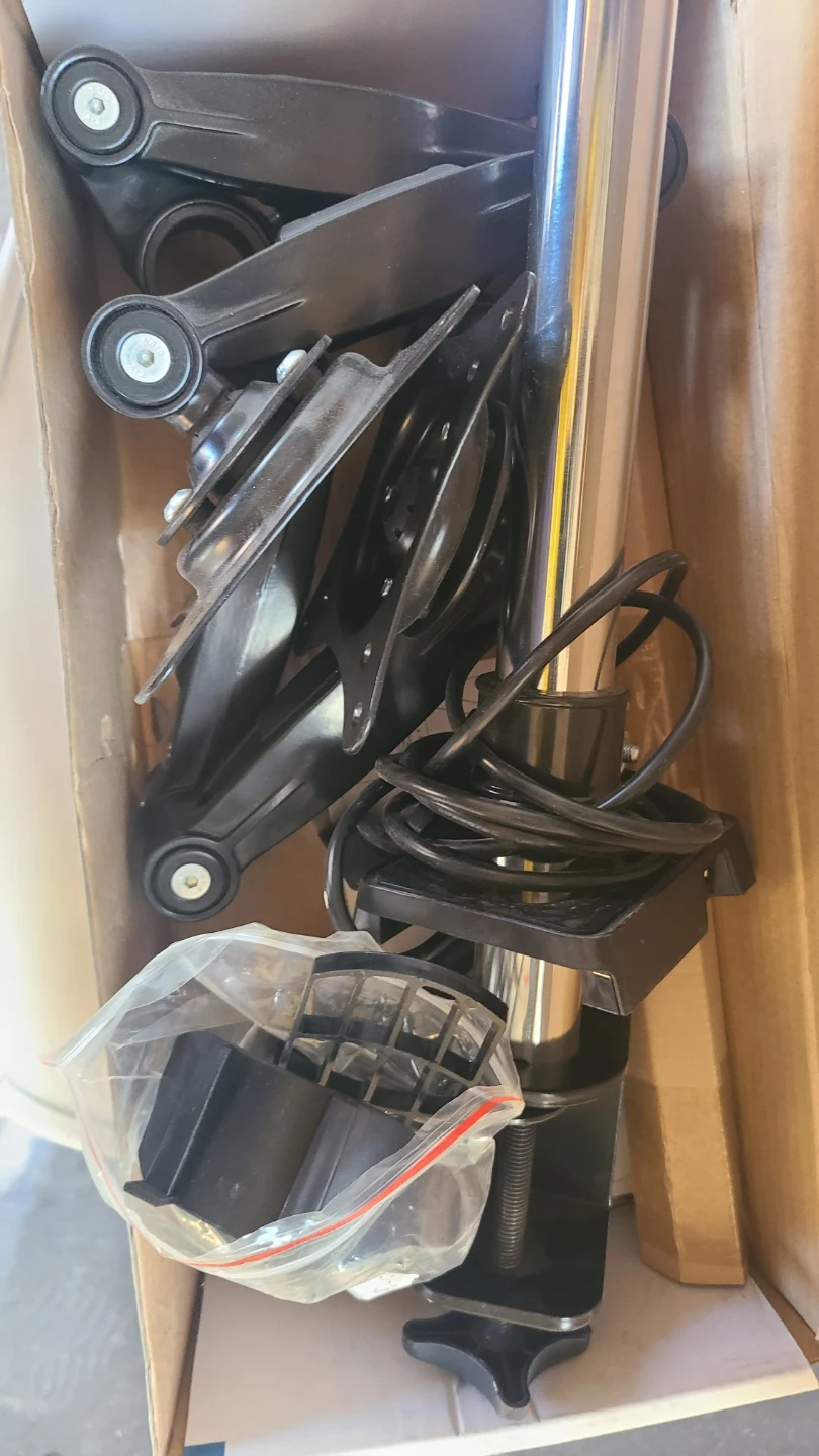 ARCTIC Z2 Desk Mount Monitor Arm with 4-Port USB Hub - photo 2