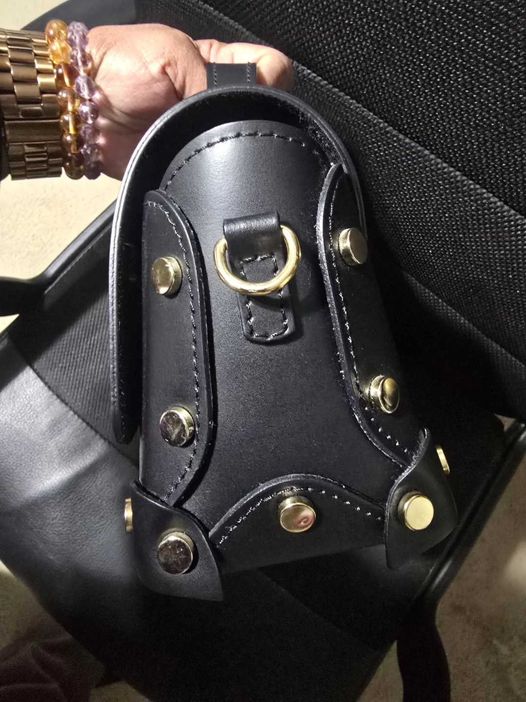 Gold structures Handbag with Gold-Tone Hardware - photo 3
