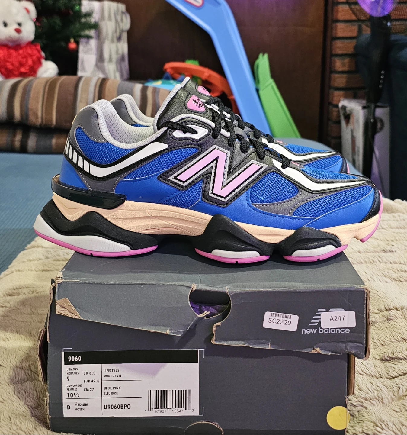 Brand new New Balance 9060 Blue/Pink - photo 5