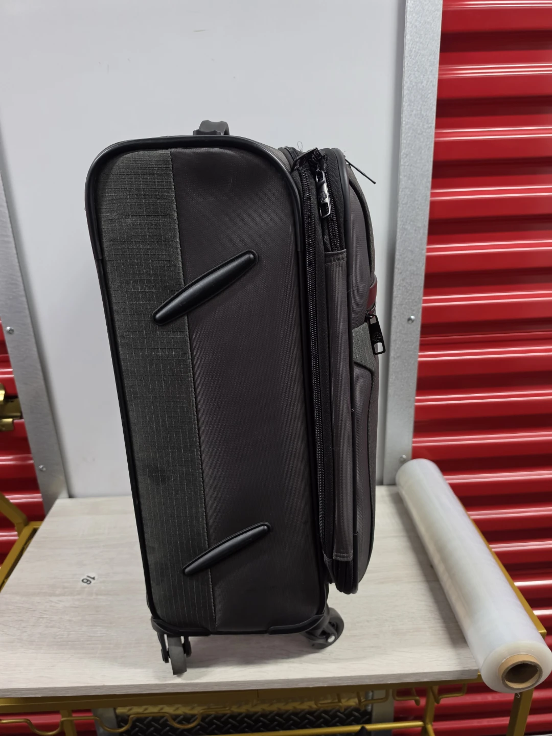Skyline Gray Rolling Carry-On Luggage - photo 4