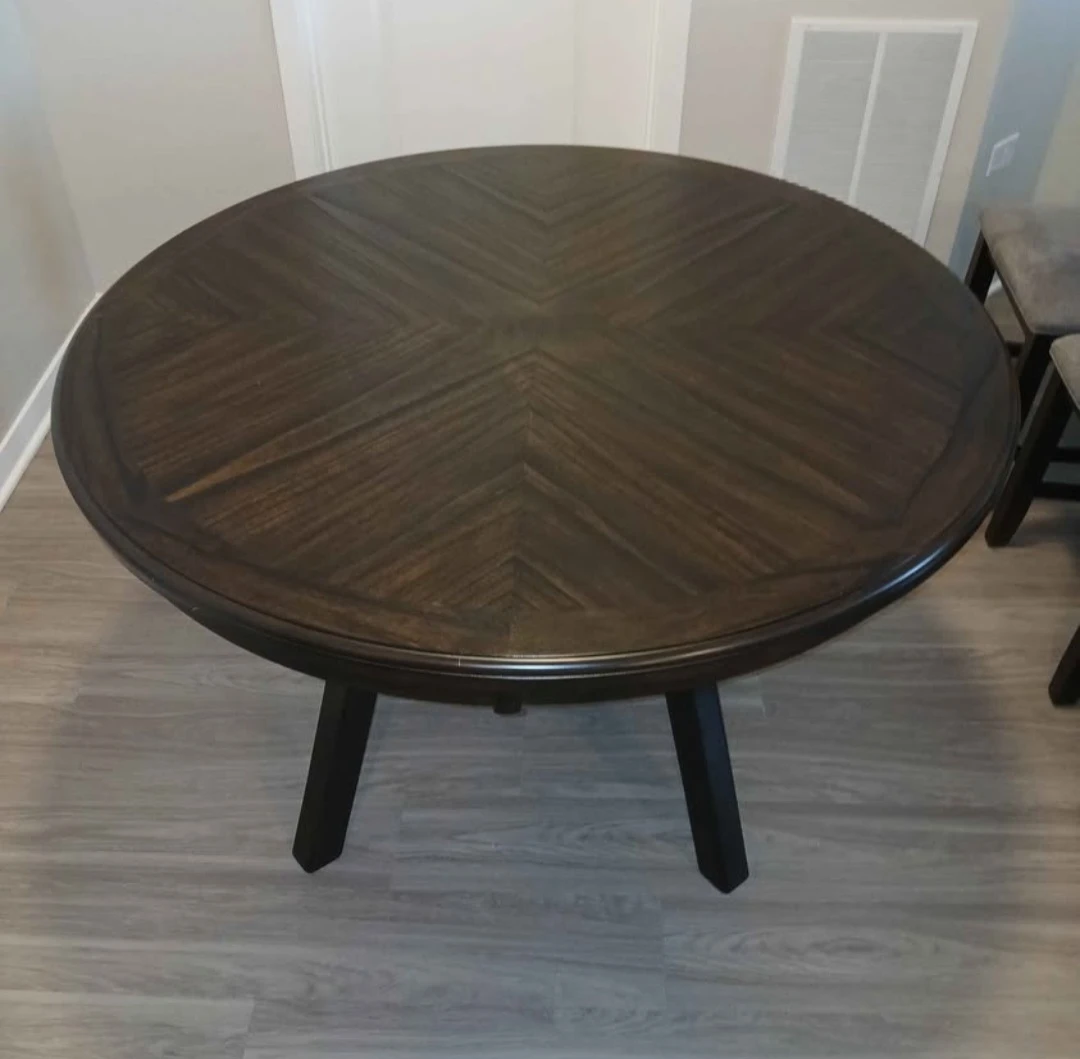 Round Dining Table with 4 Chairs - photo 2