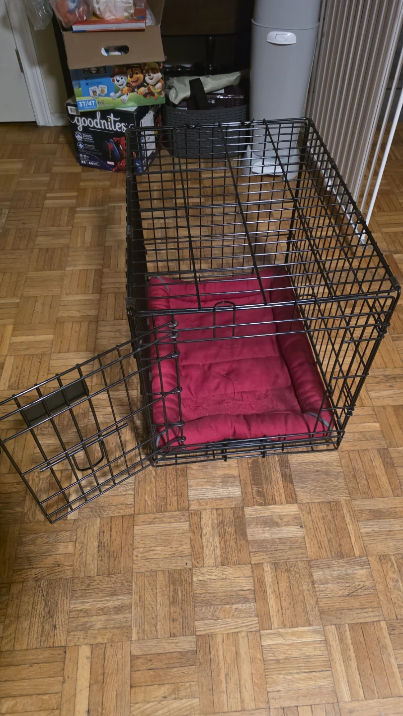 Precision Pet Products Dog Crate with Mat