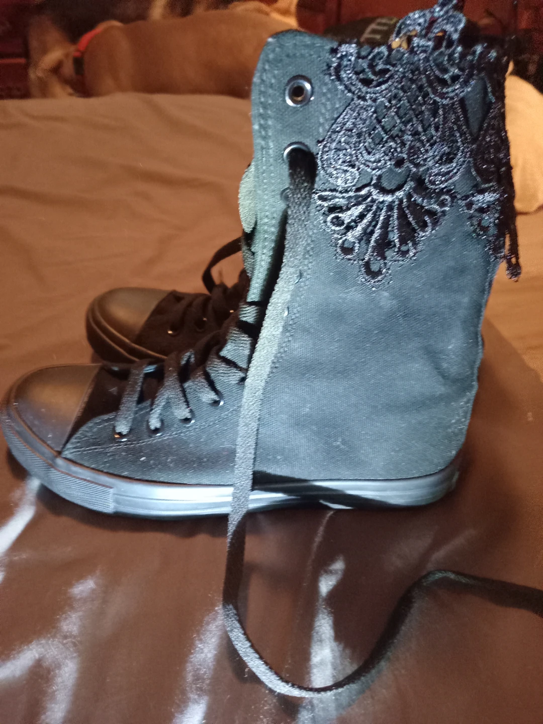 Yuanbu Black Lace High-Top Sneakers - photo 2