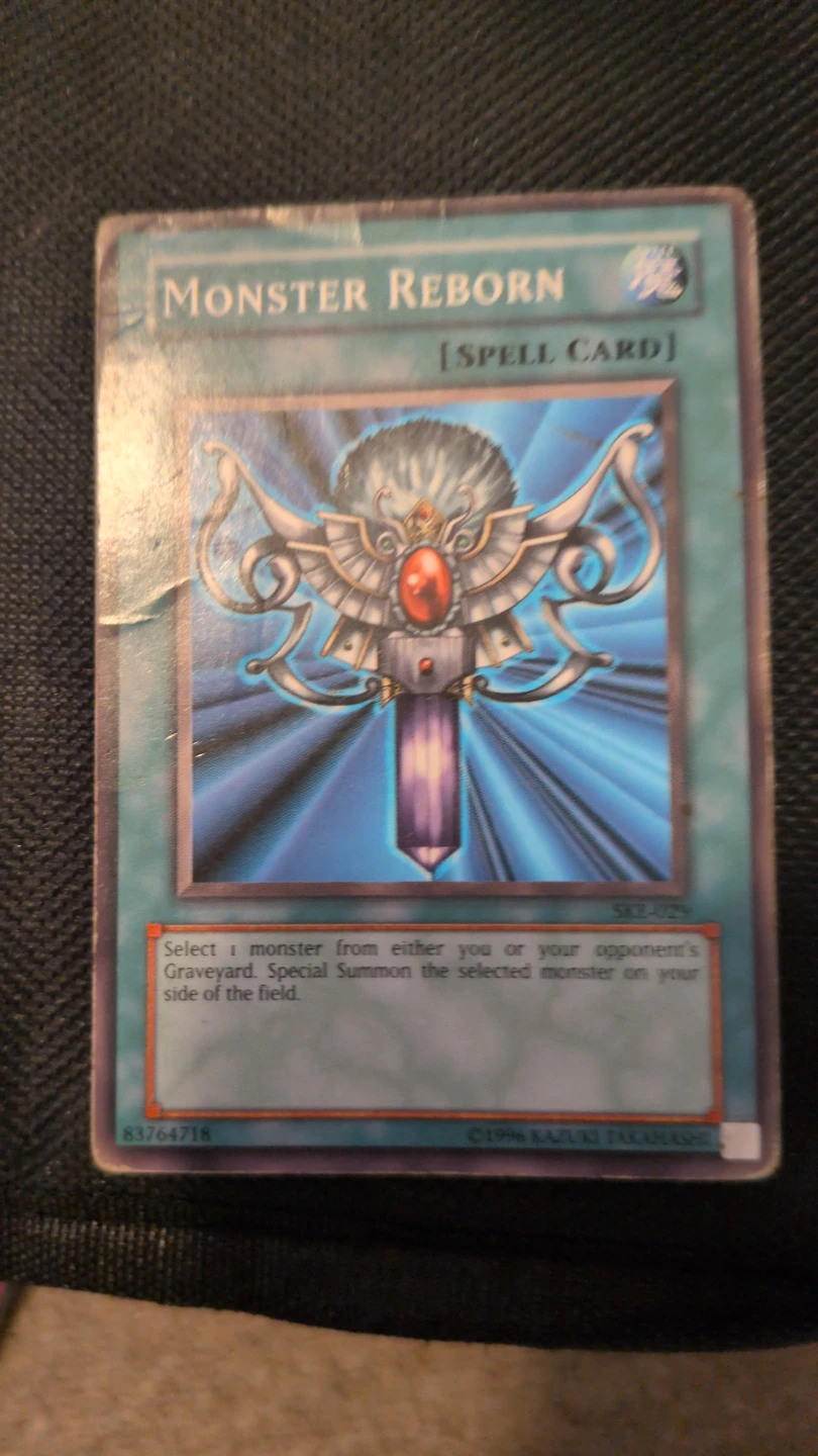 Yu-Gi-Oh! Monster Reborn Spell Card SKE-029