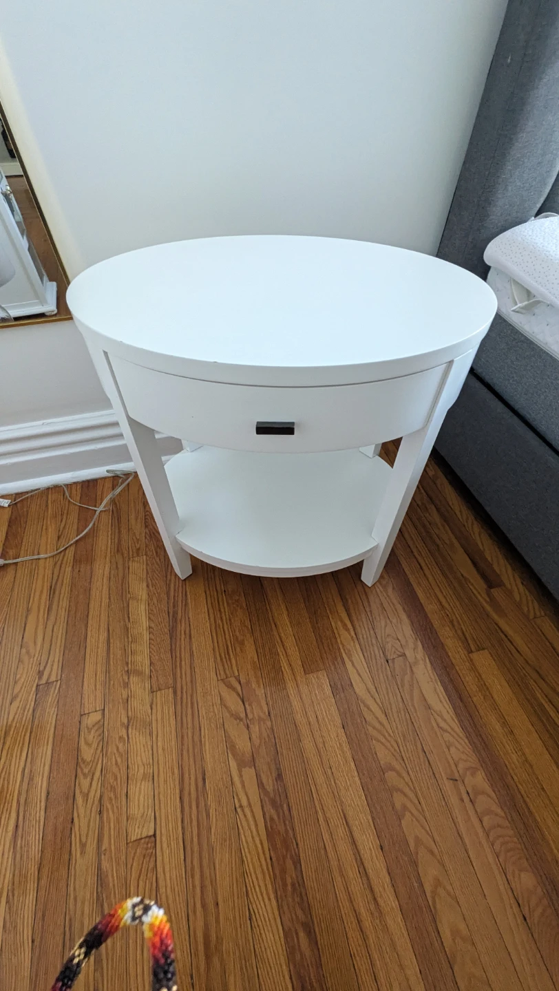 White oval nightstand with drawer - photo 2