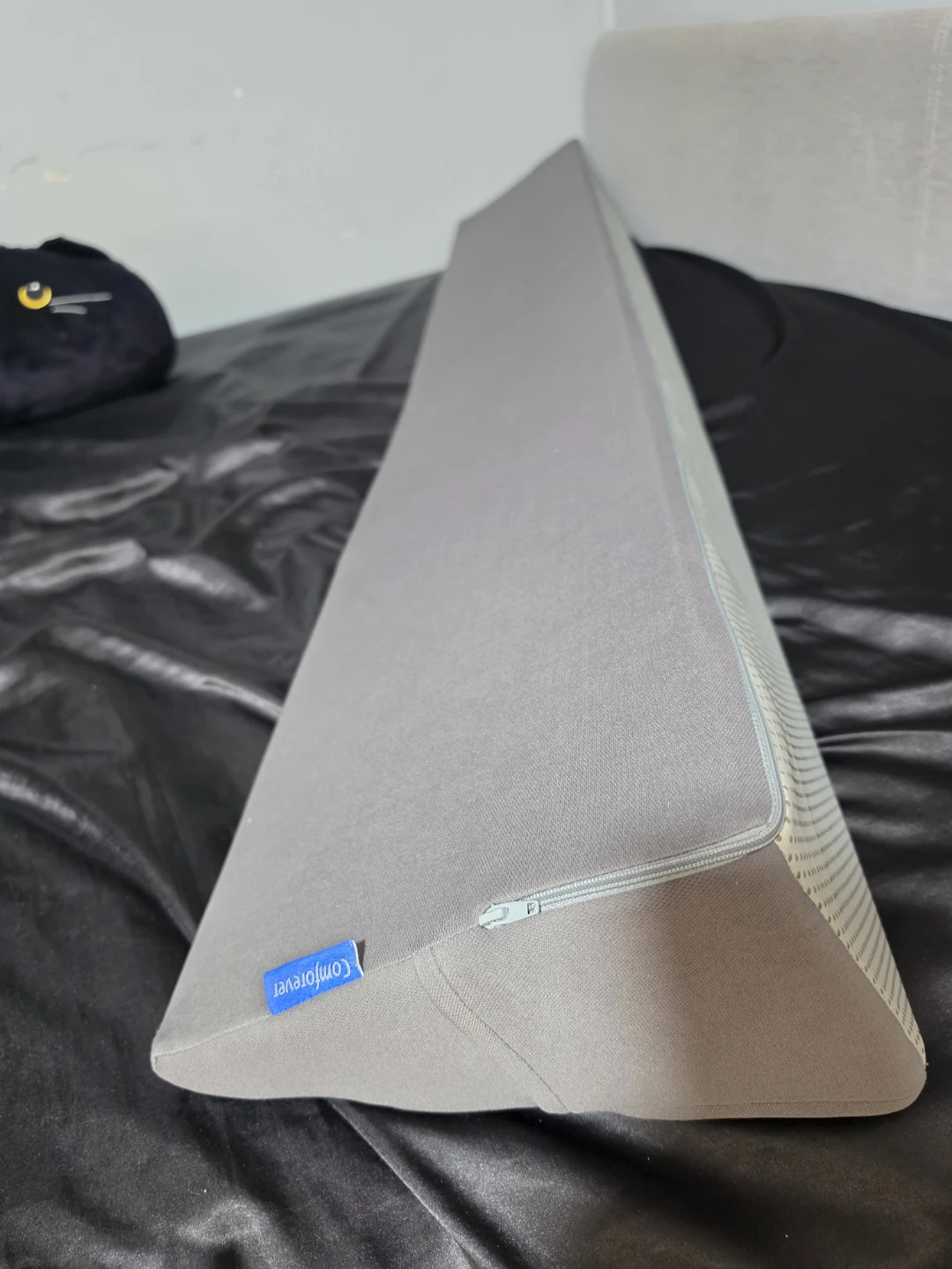Comforever Bed Wedge Pillow