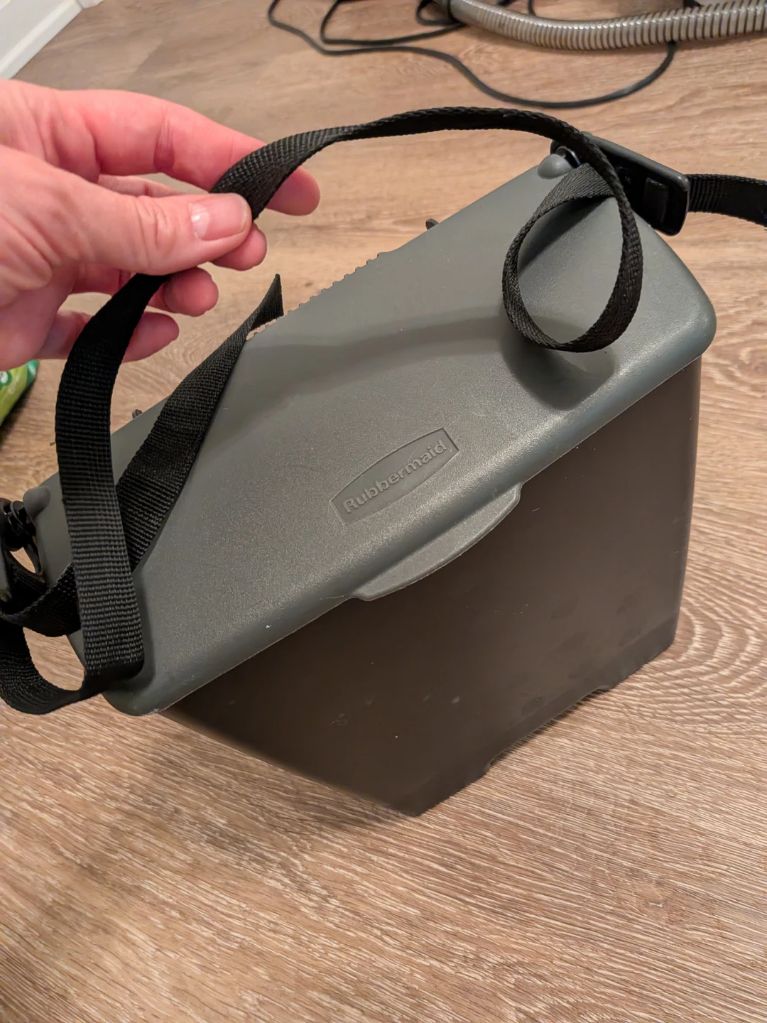 Free Rubbermaid Storage Container (great car garbage can)