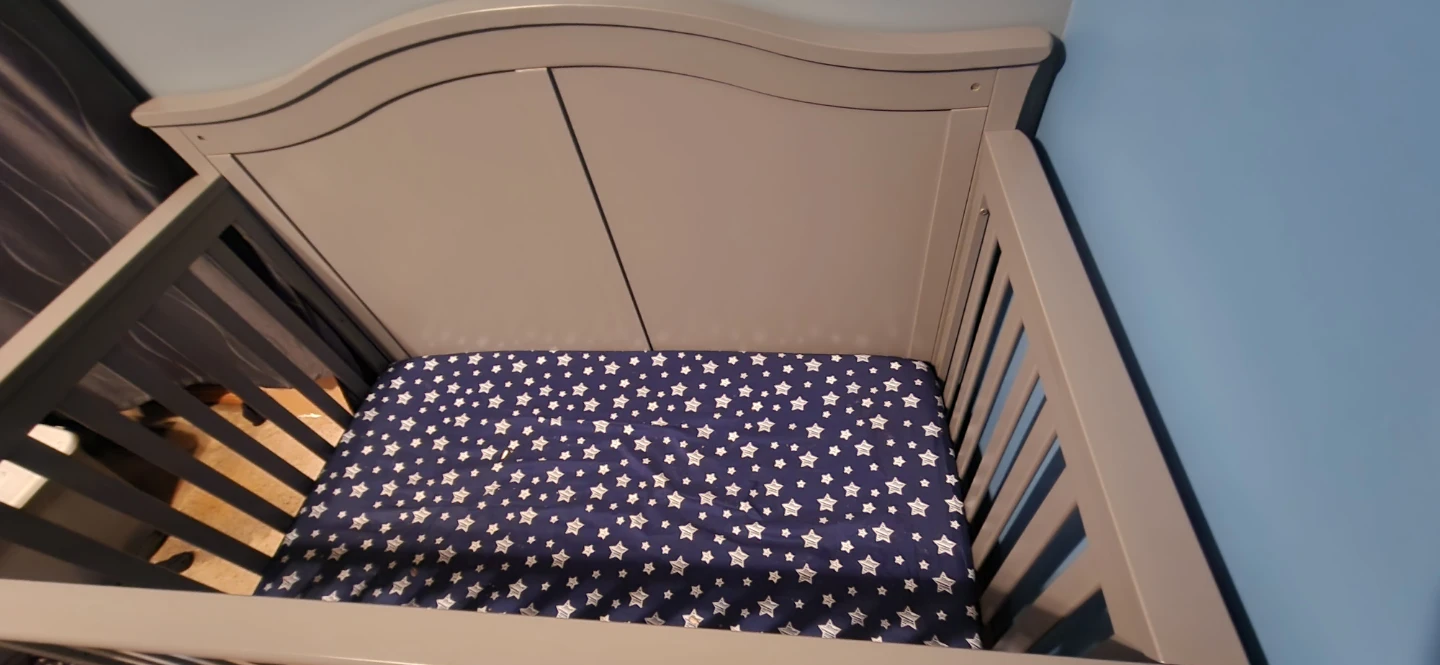 Child Craft Crib in Grey - photo 4