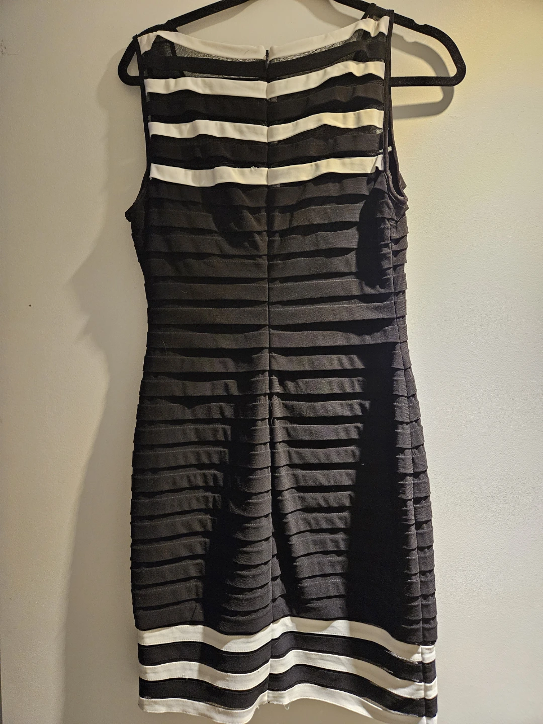 Black and white layered sleeveless dress - photo 2