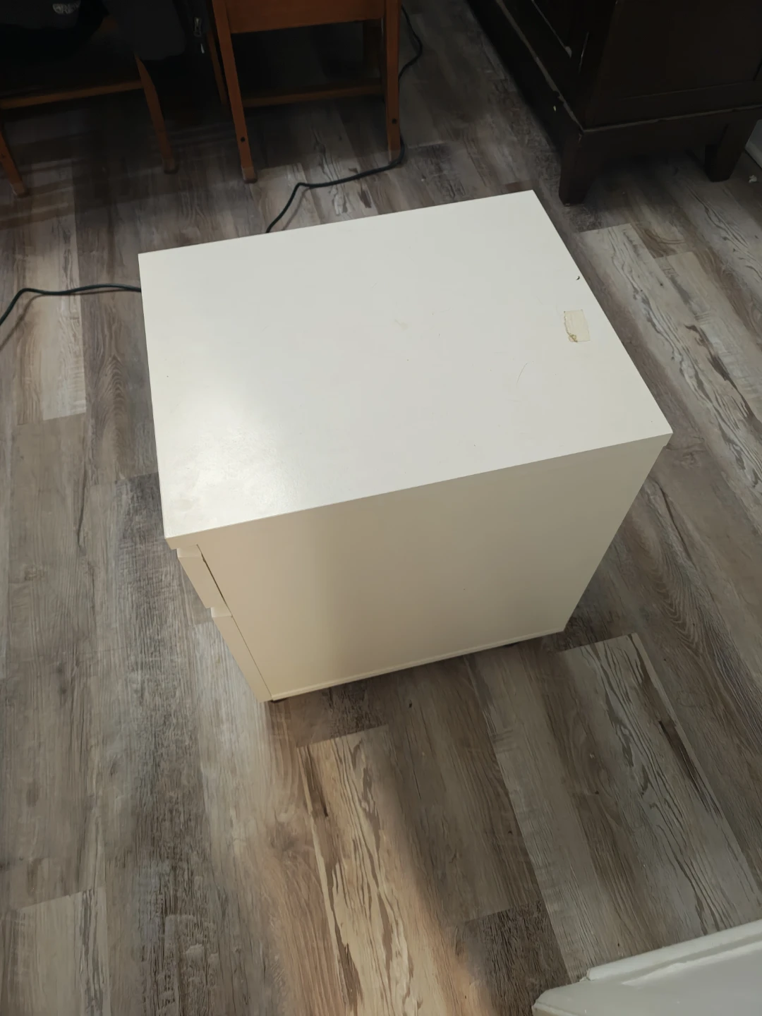 White 2-Drawer Rolling Cabinet - photo 5