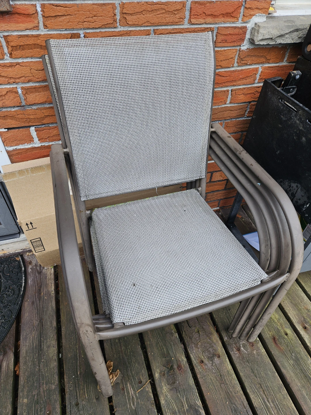 Set of 4  Patio Chairs