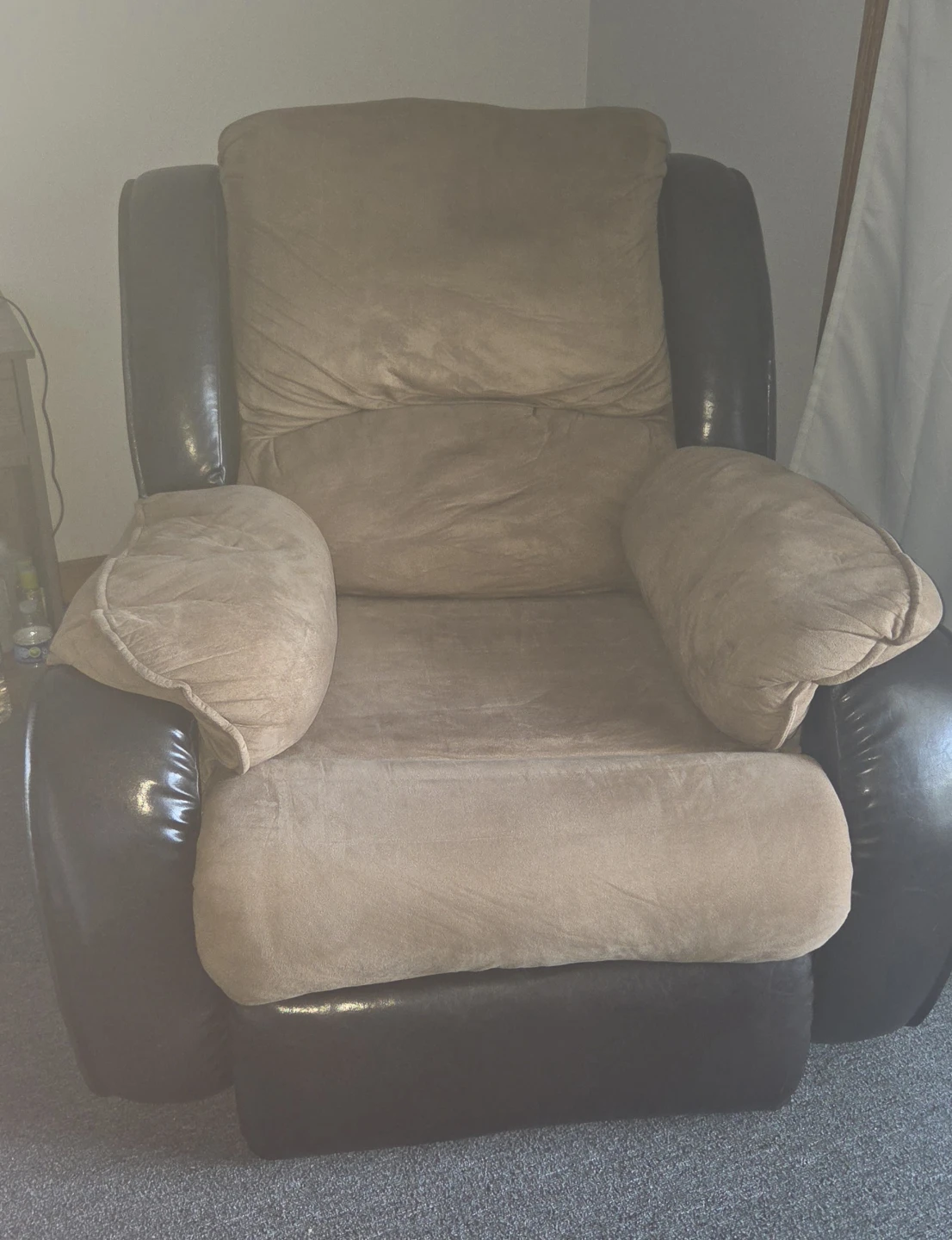 Two-Tone Reclining Armchair