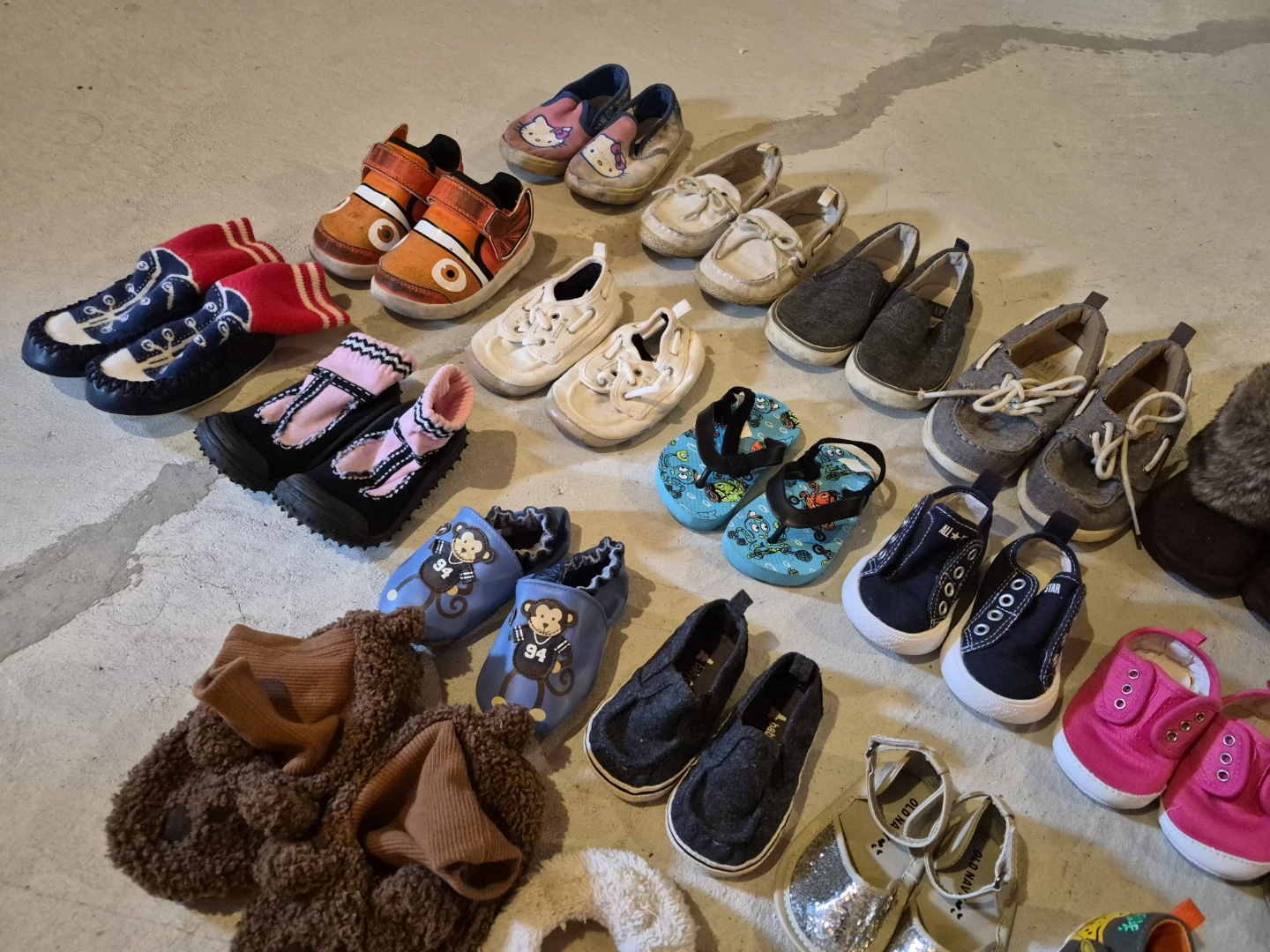 Assorted baby and toddler Shoes - Multi-Pack - photo 3