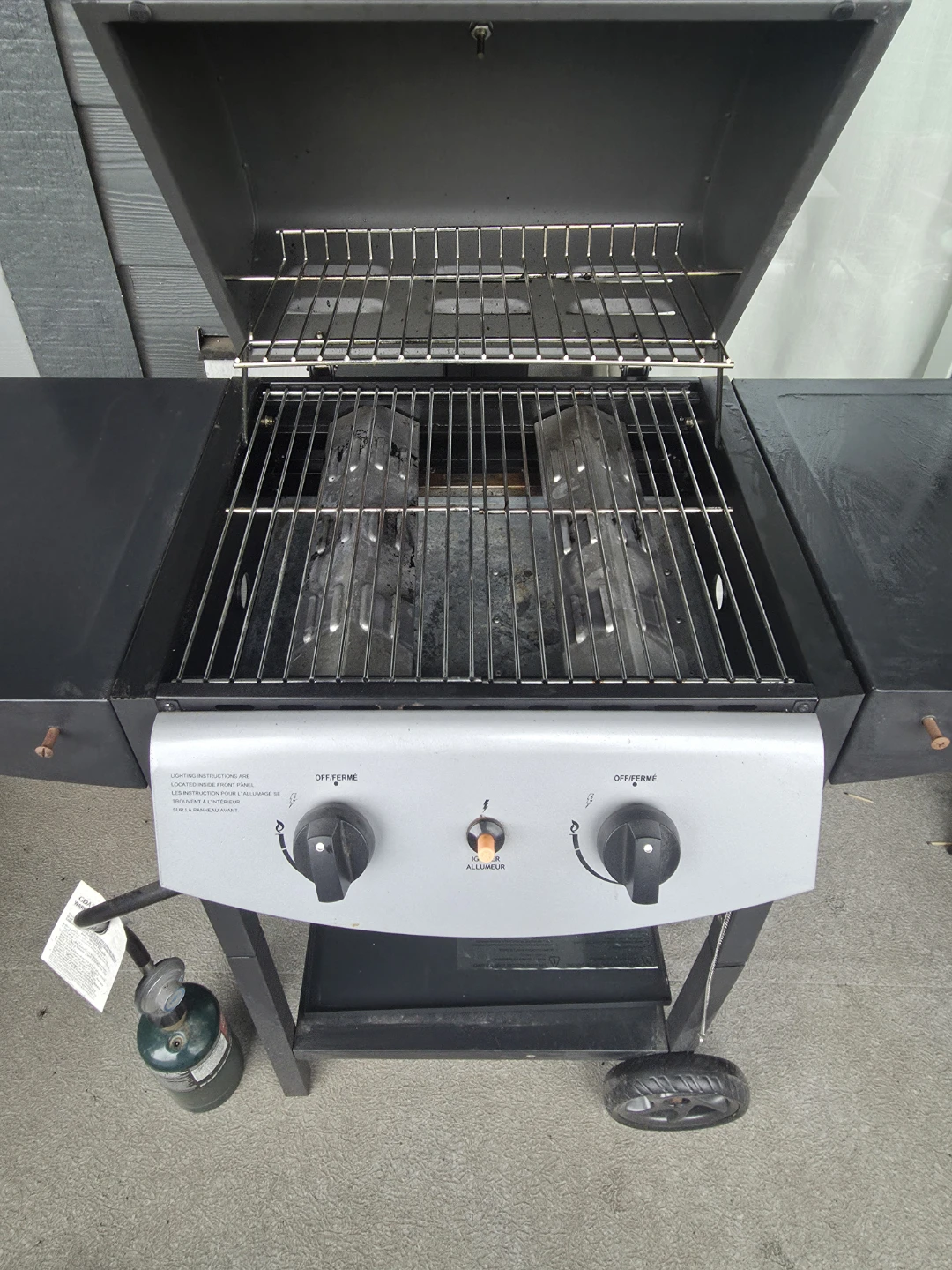 2-Burner Propane Grill with Side Shelves - photo 2