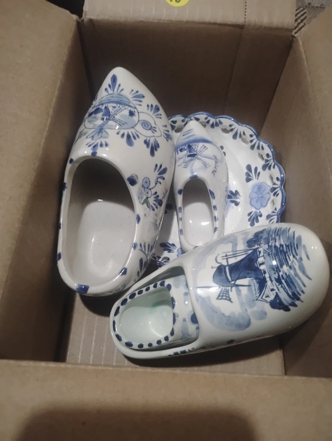 Delft Blue Ceramic Clog Set