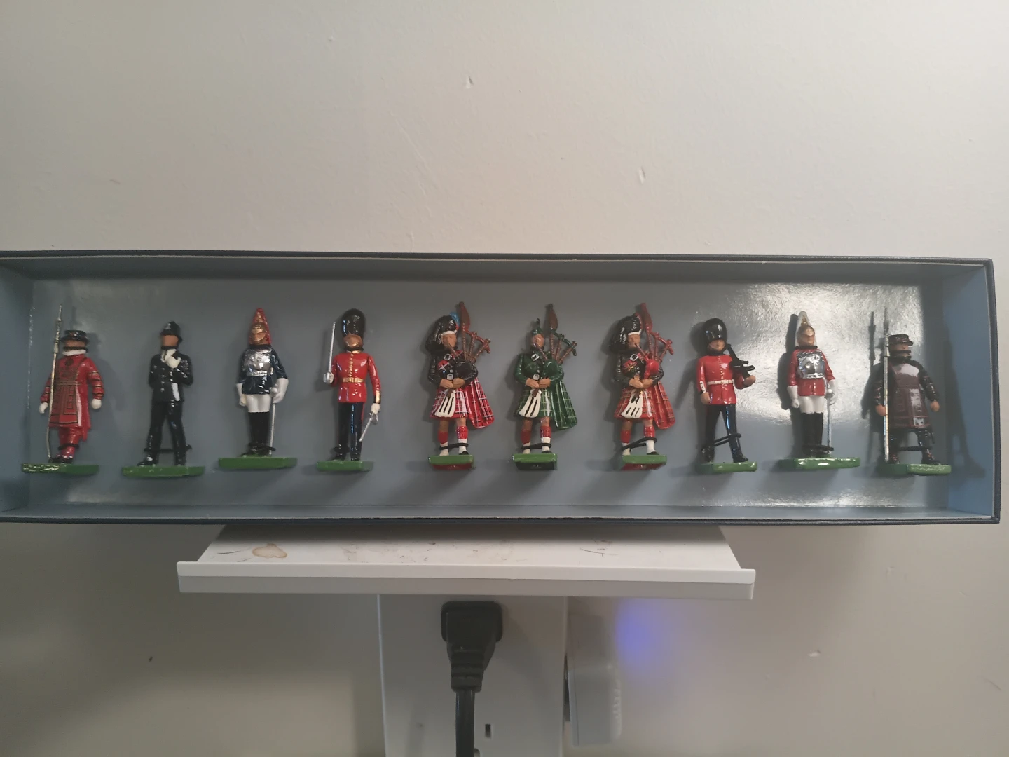 W. Britain Ceremonial Collection Toy Soldiers - photo 2