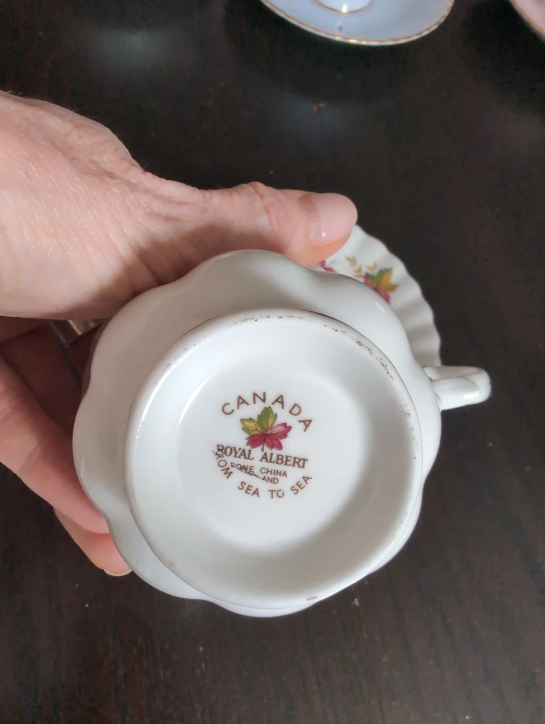 Royal Albert "From Sea to Sea" Teacup and Saucer - photo 2