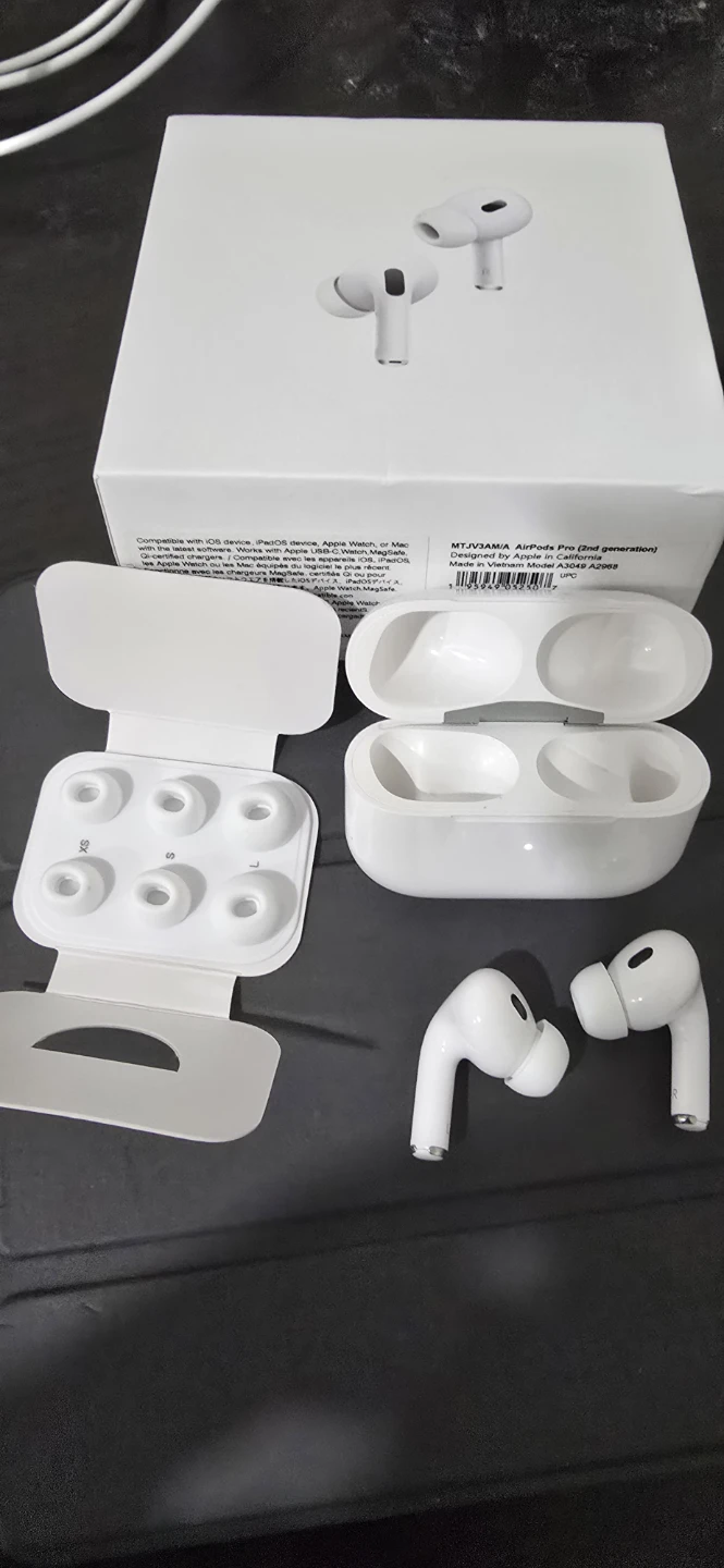 Apple AirPods Pro 2nd Gen - photo 2