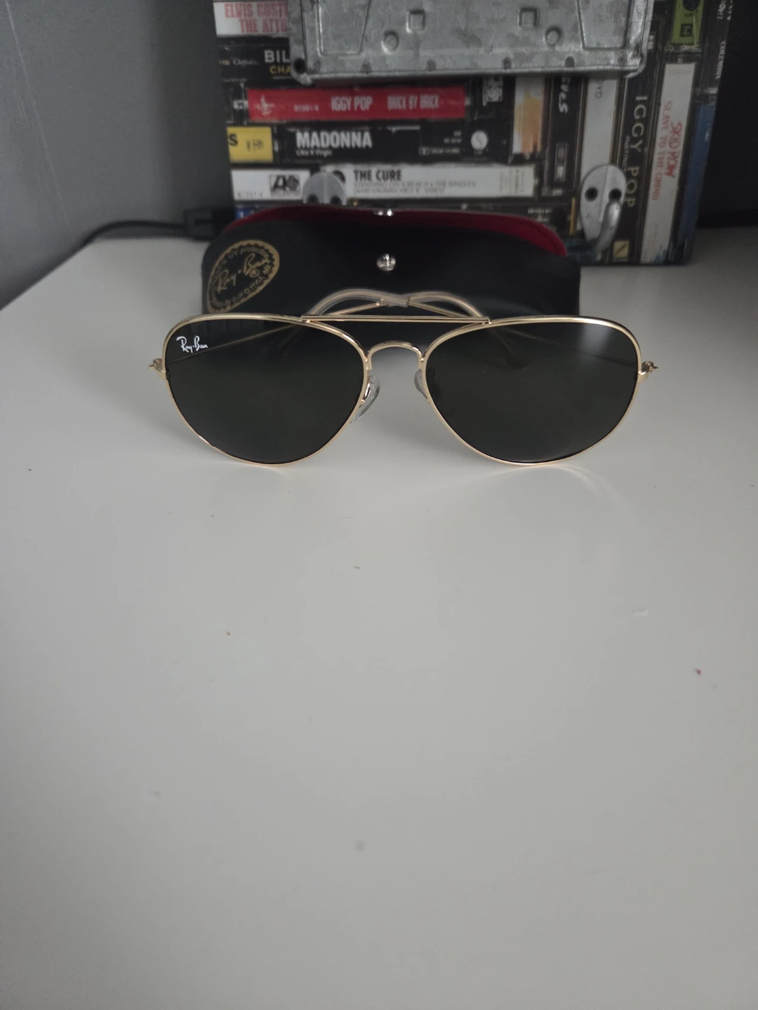 Ray-Ban Aviator Sunglasses Gold