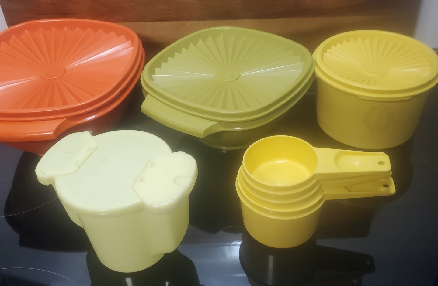 Vintage Tupperware Food Storage Container Set - photo 2