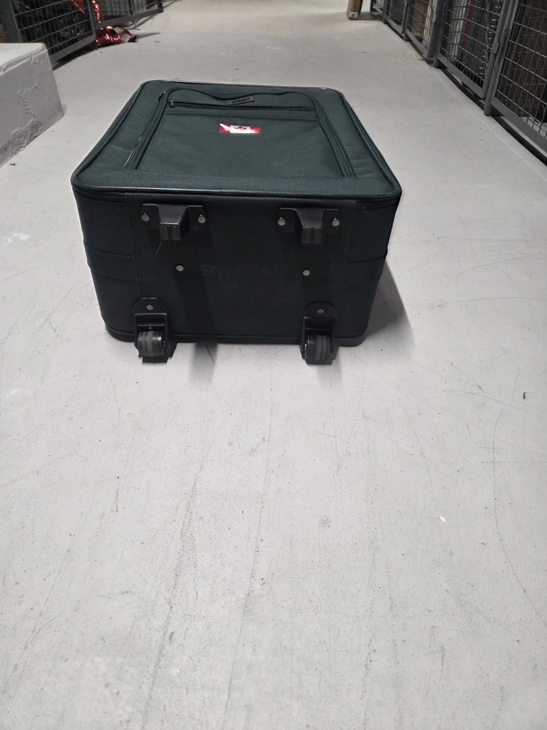 Jaguar Luggage Suitcase - photo 2