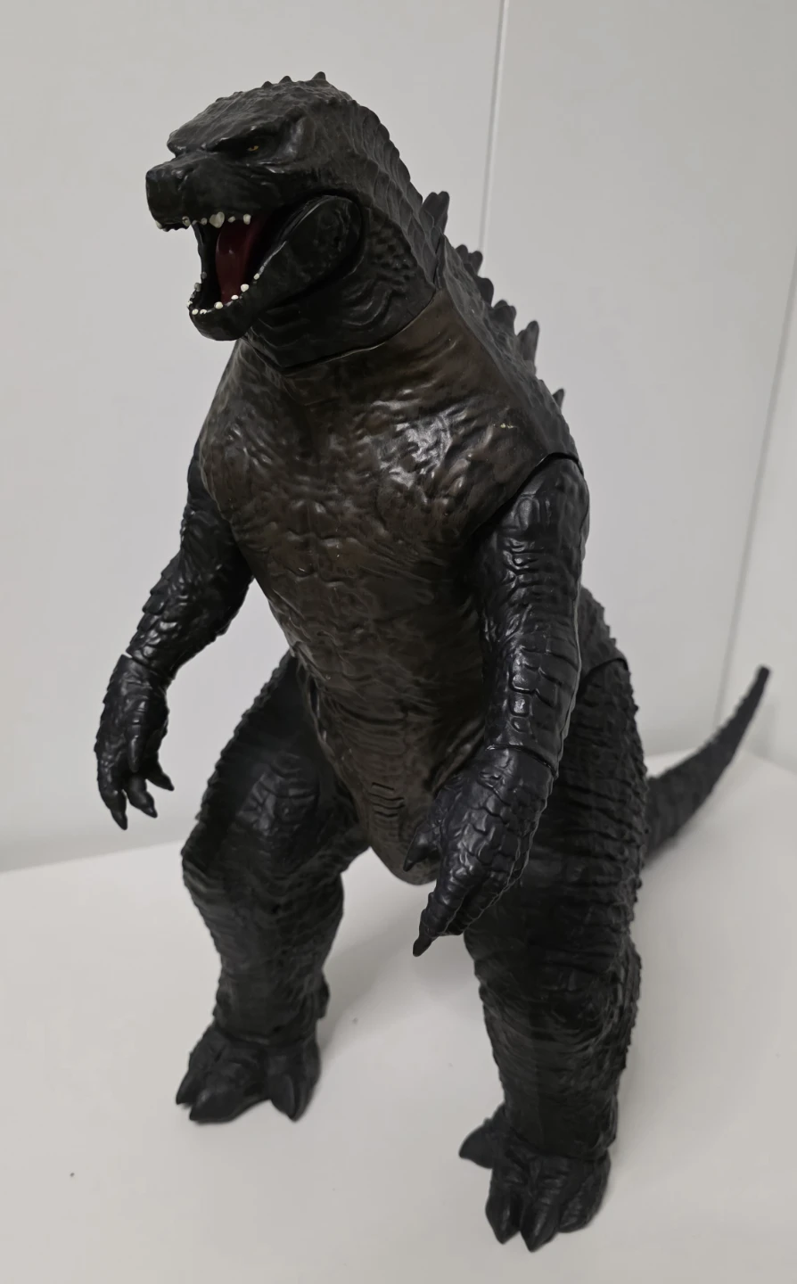 Godzilla Action Figure - photo 2