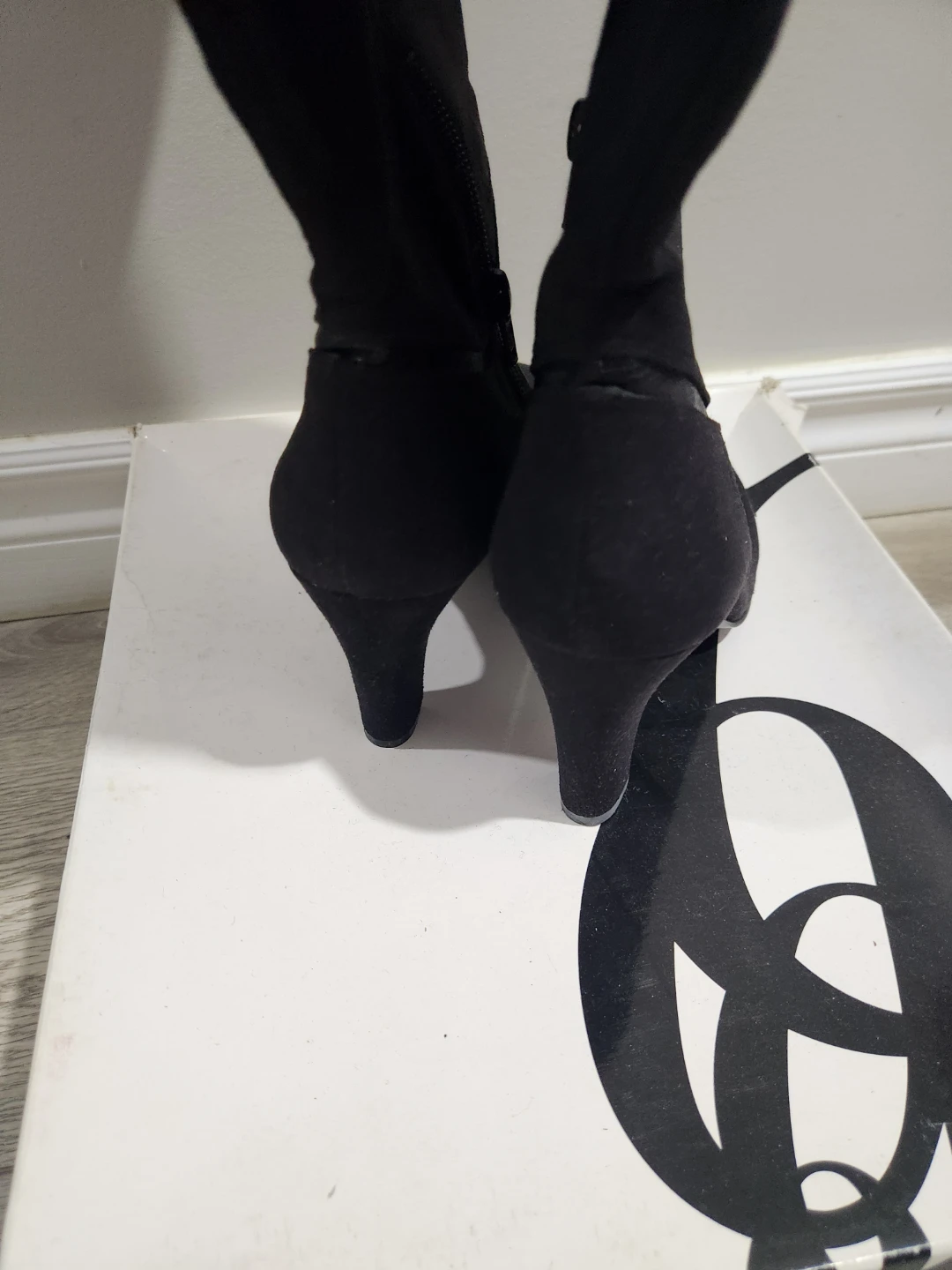 Nine West Black Knee-High Boots Size 7 - photo 3