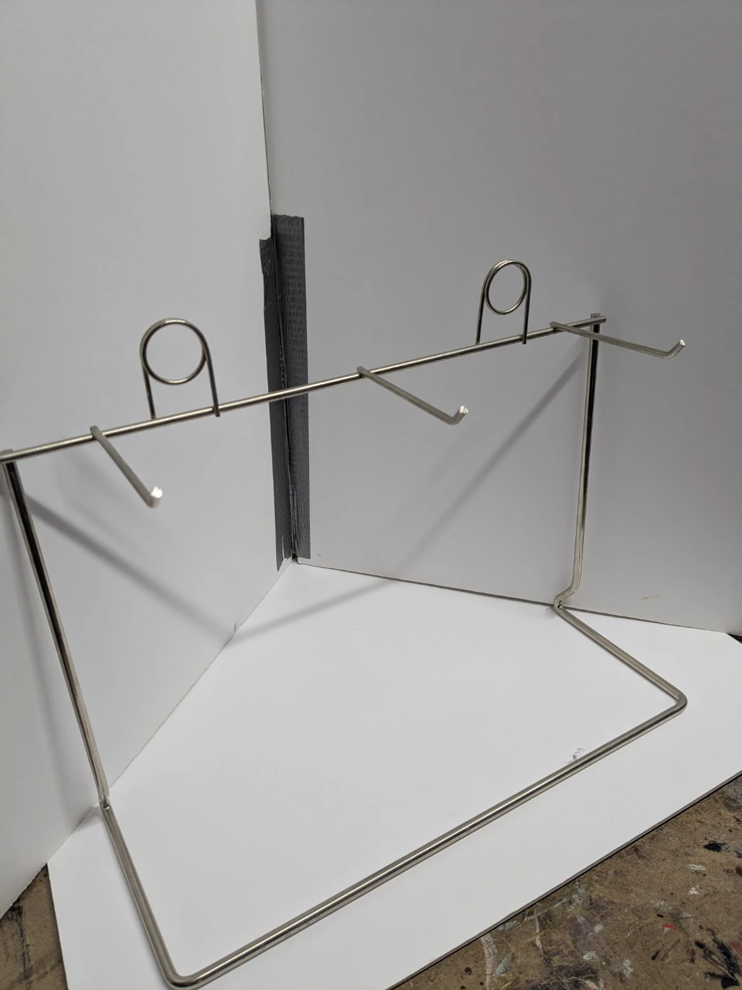 Retail display stand