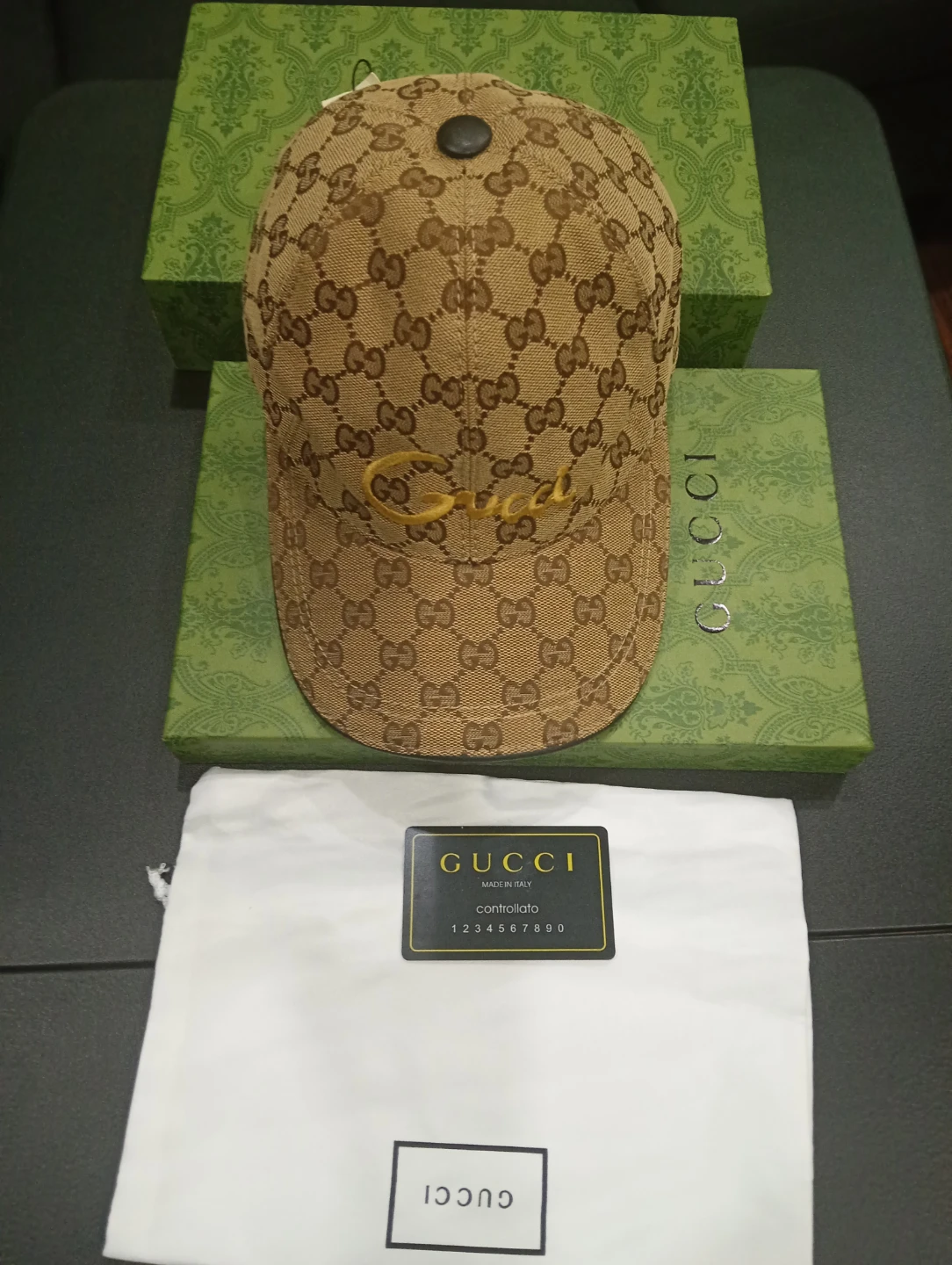 Gucci GG Supreme Baseball Cap unisex - photo 5