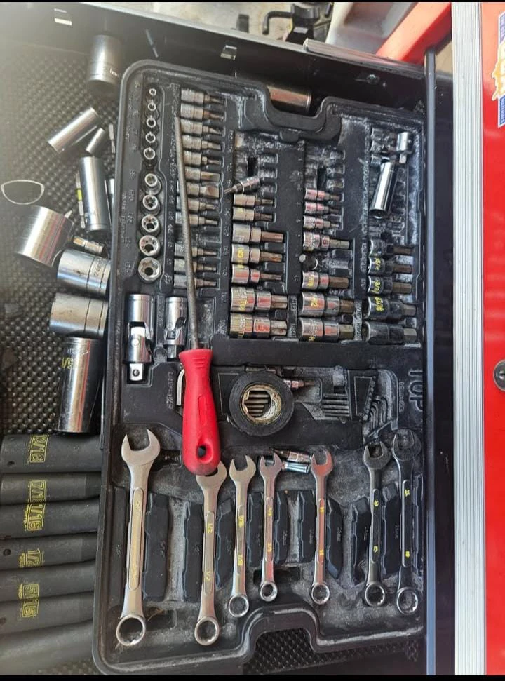 Craftsman Chest with Huge Mechanic's Tool Lot - photo 5
