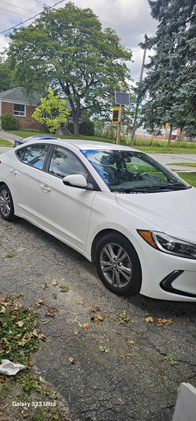 2018 Hyundai Elantra – Automatic