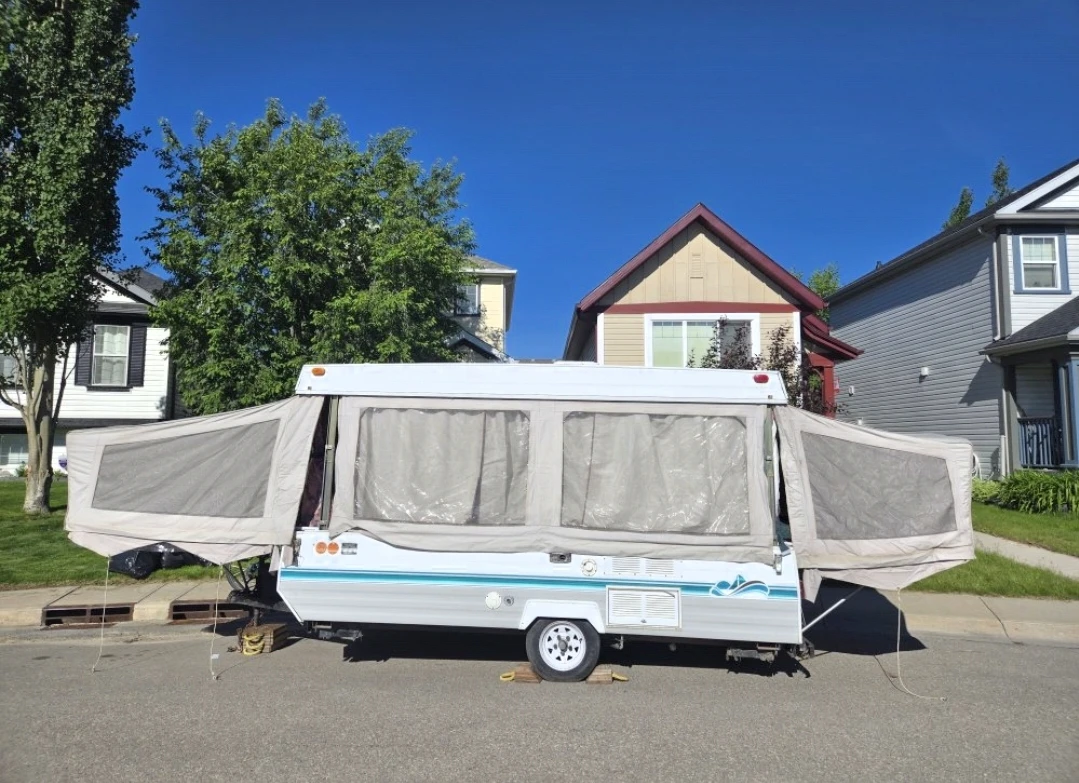Bonair 1200 Folding Camping Trailer