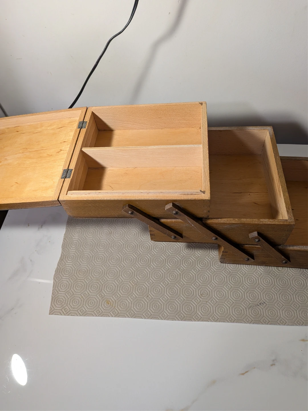 Wooden Cantilever Sewing Box - photo 4
