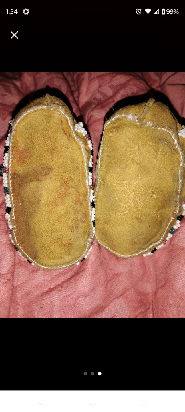 Handmade Baby Beaded Moccasins - photo 4