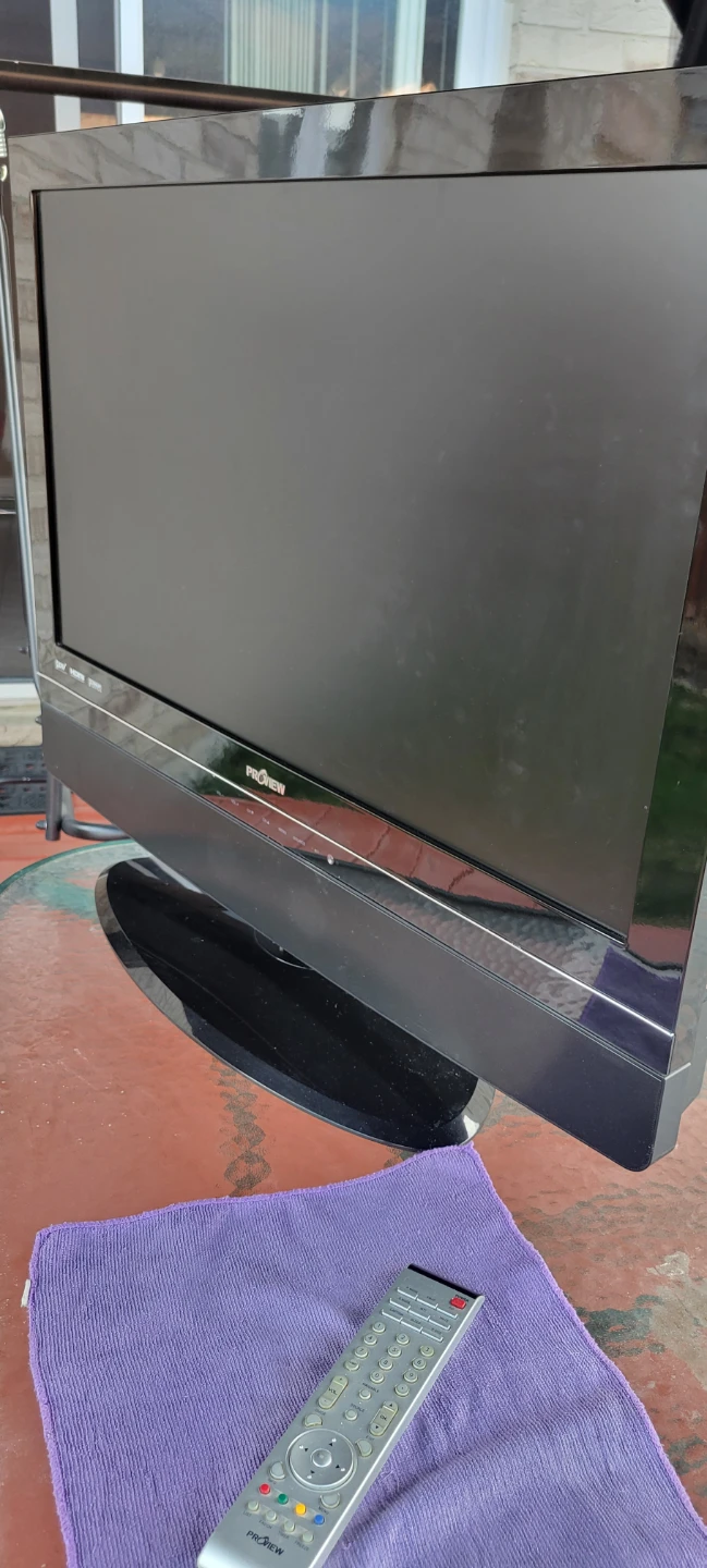 32" LC TV - photo 2