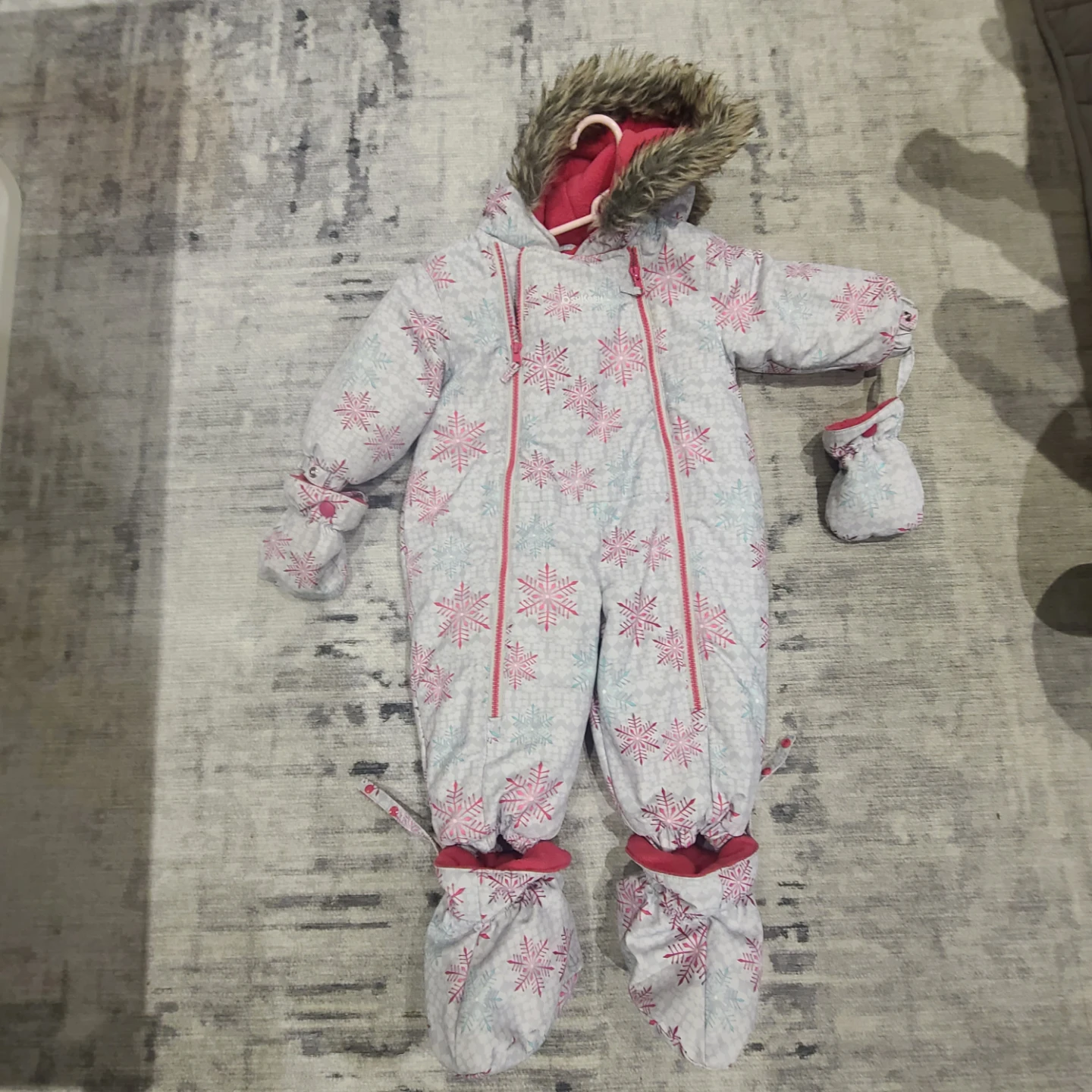 OshKosh B'gosh 12M Snowflake Snowsuit