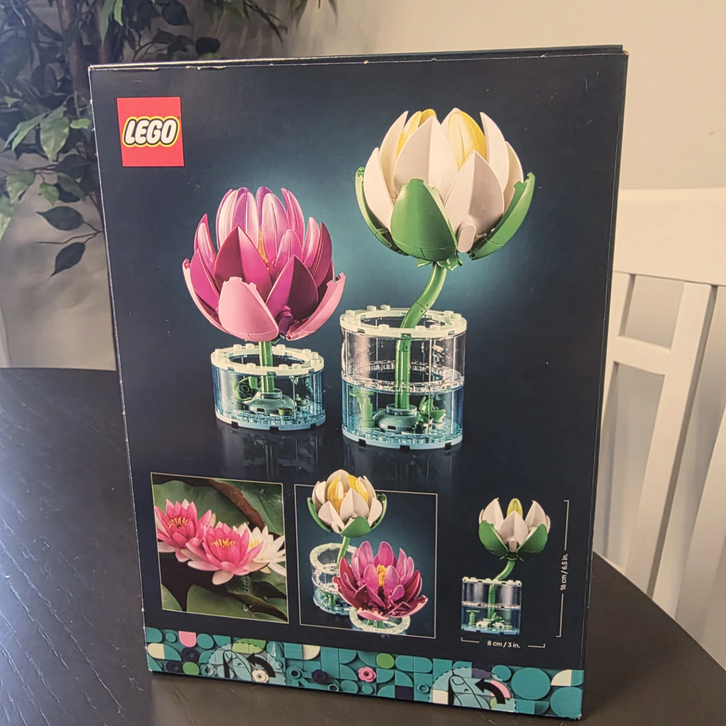 LEGO Botanicals Water Lilies Set - photo 2