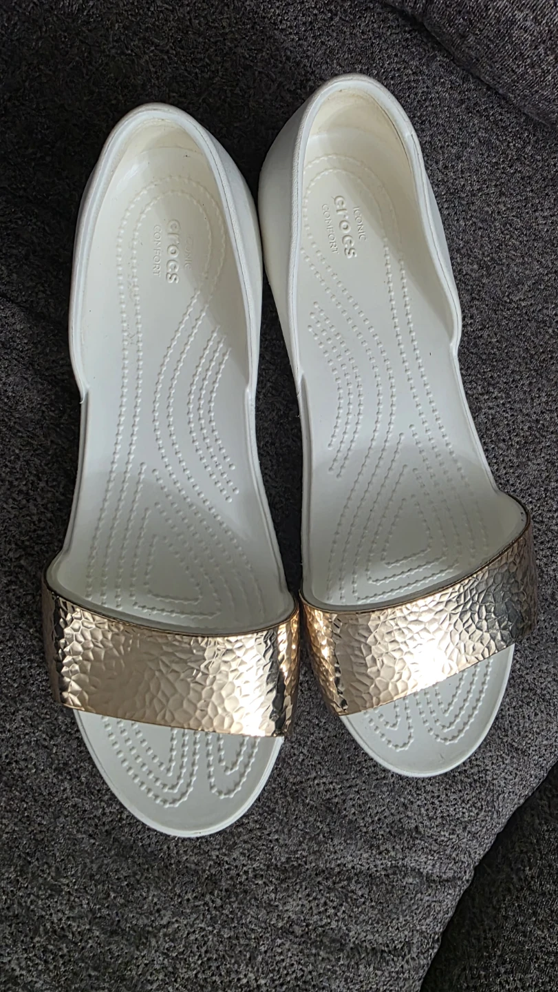 Crocs Women's Sandals Size 10 - photo 3