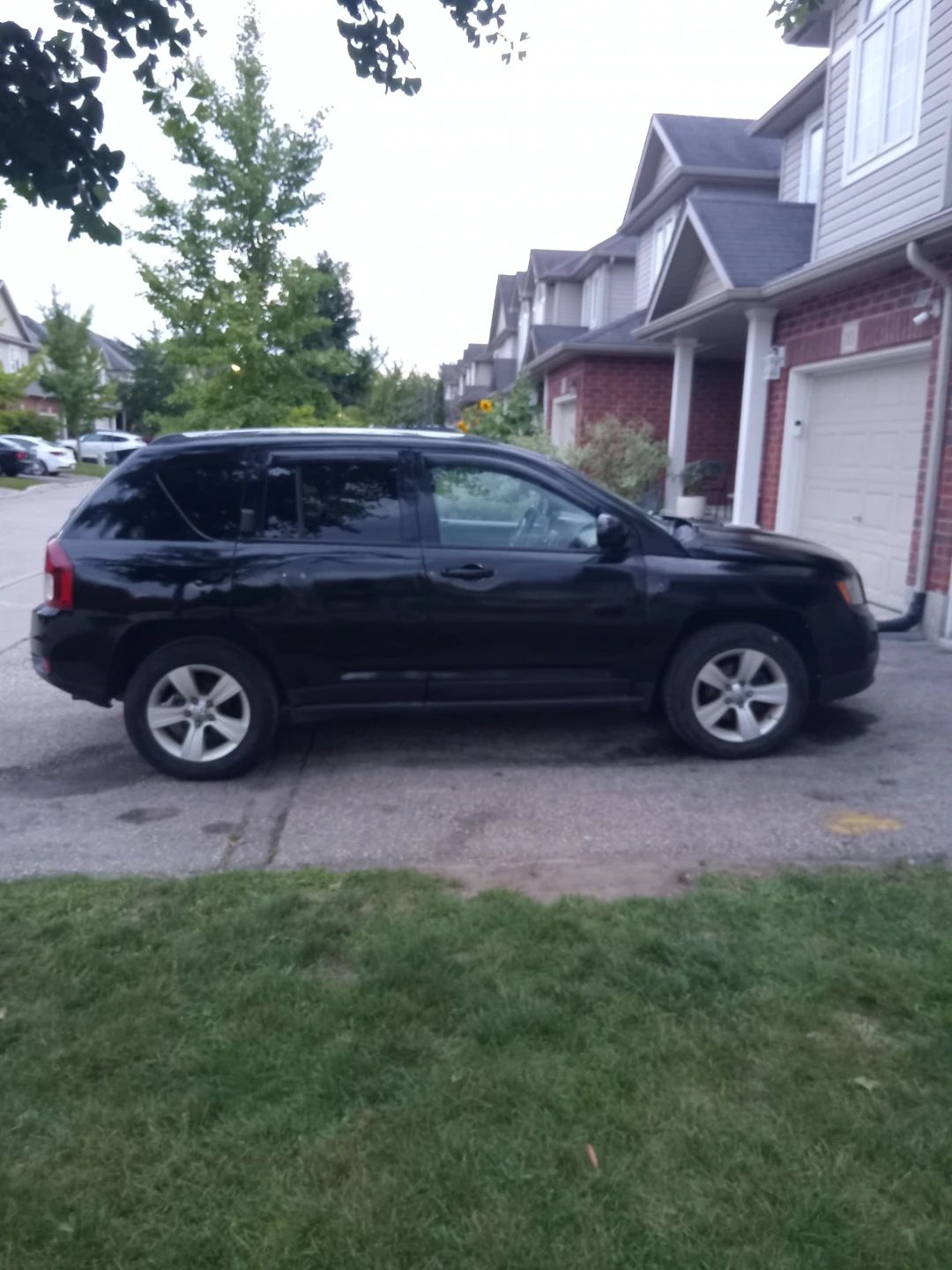 Jeep Compass 4x4 SUV - photo 5