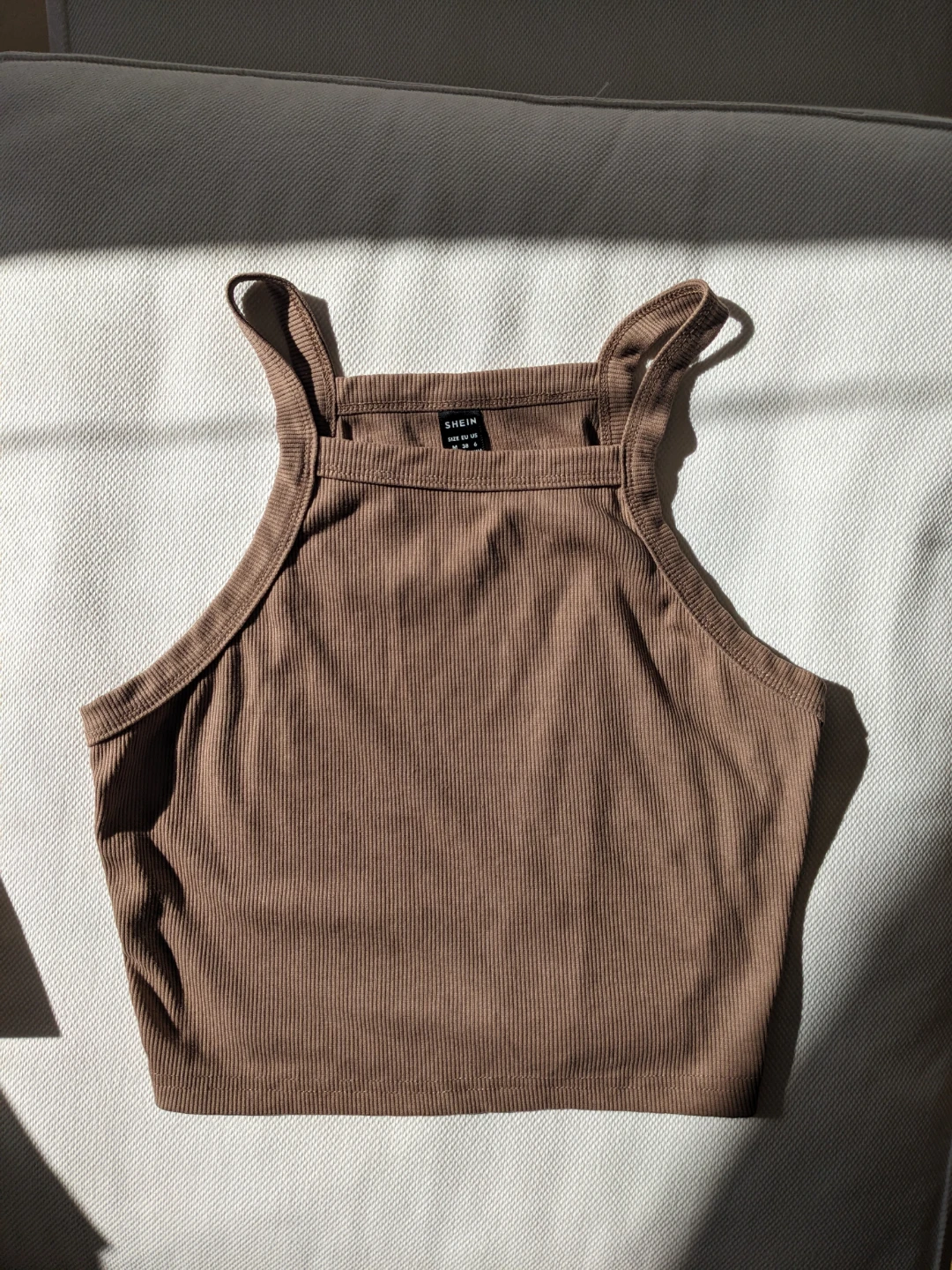 2 Cute Tank Tops Size M - photo 2